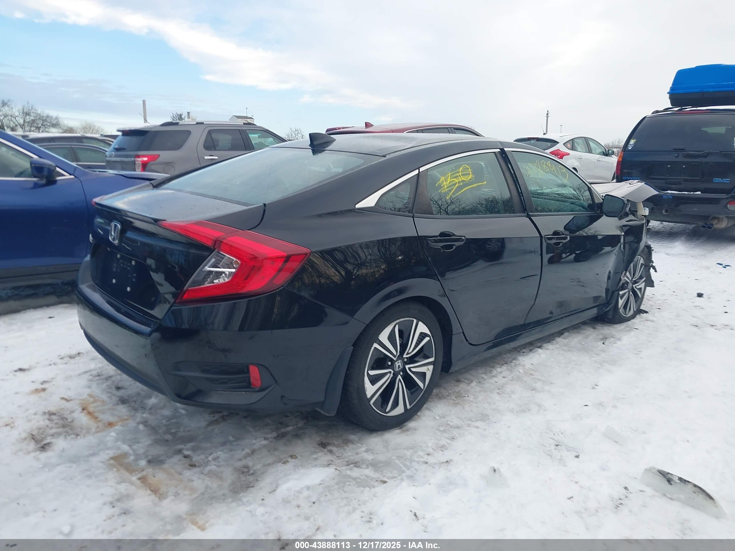 HONDA CIVIC image 4