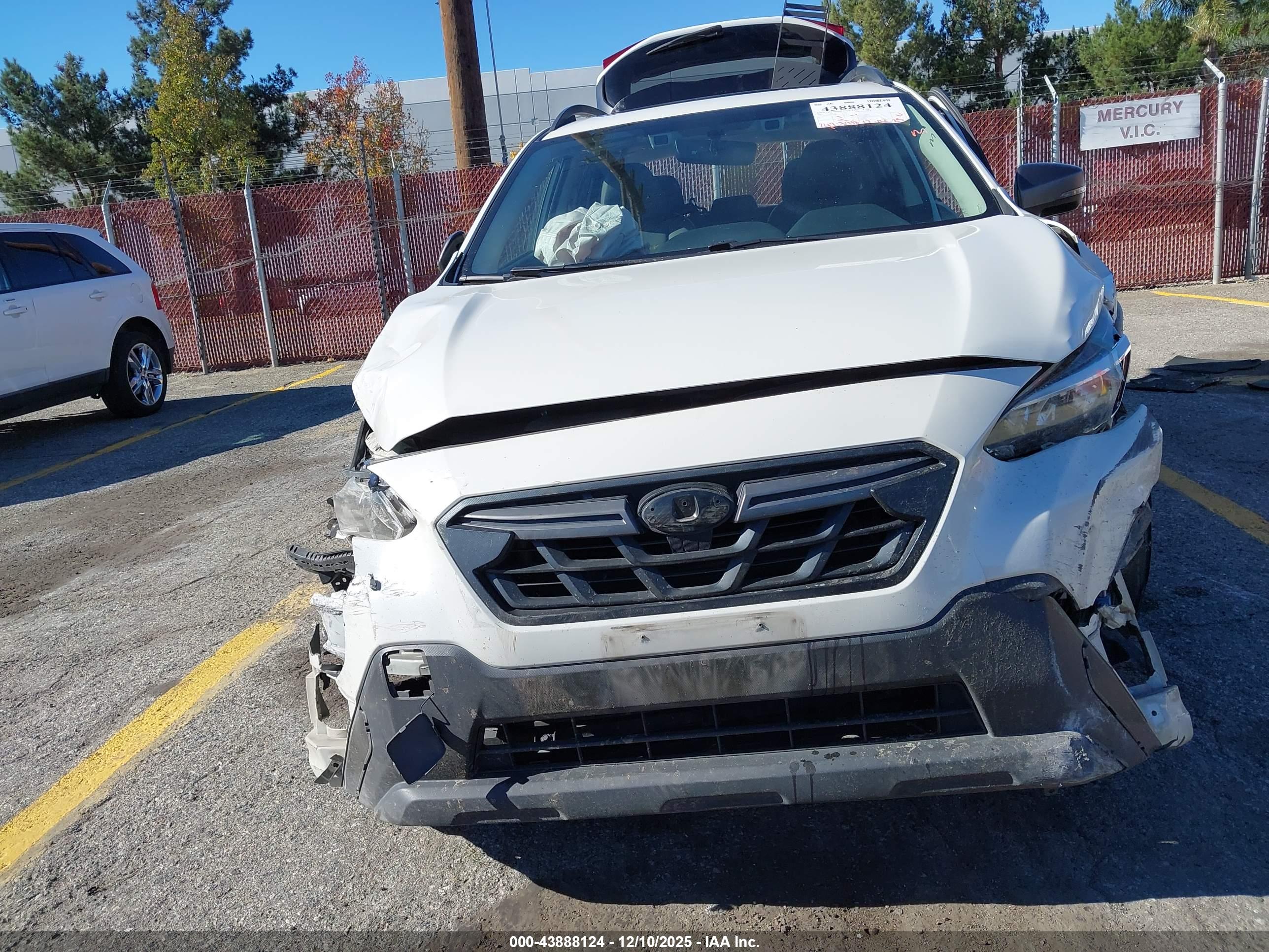 SUBARU CROSSTREK image 6