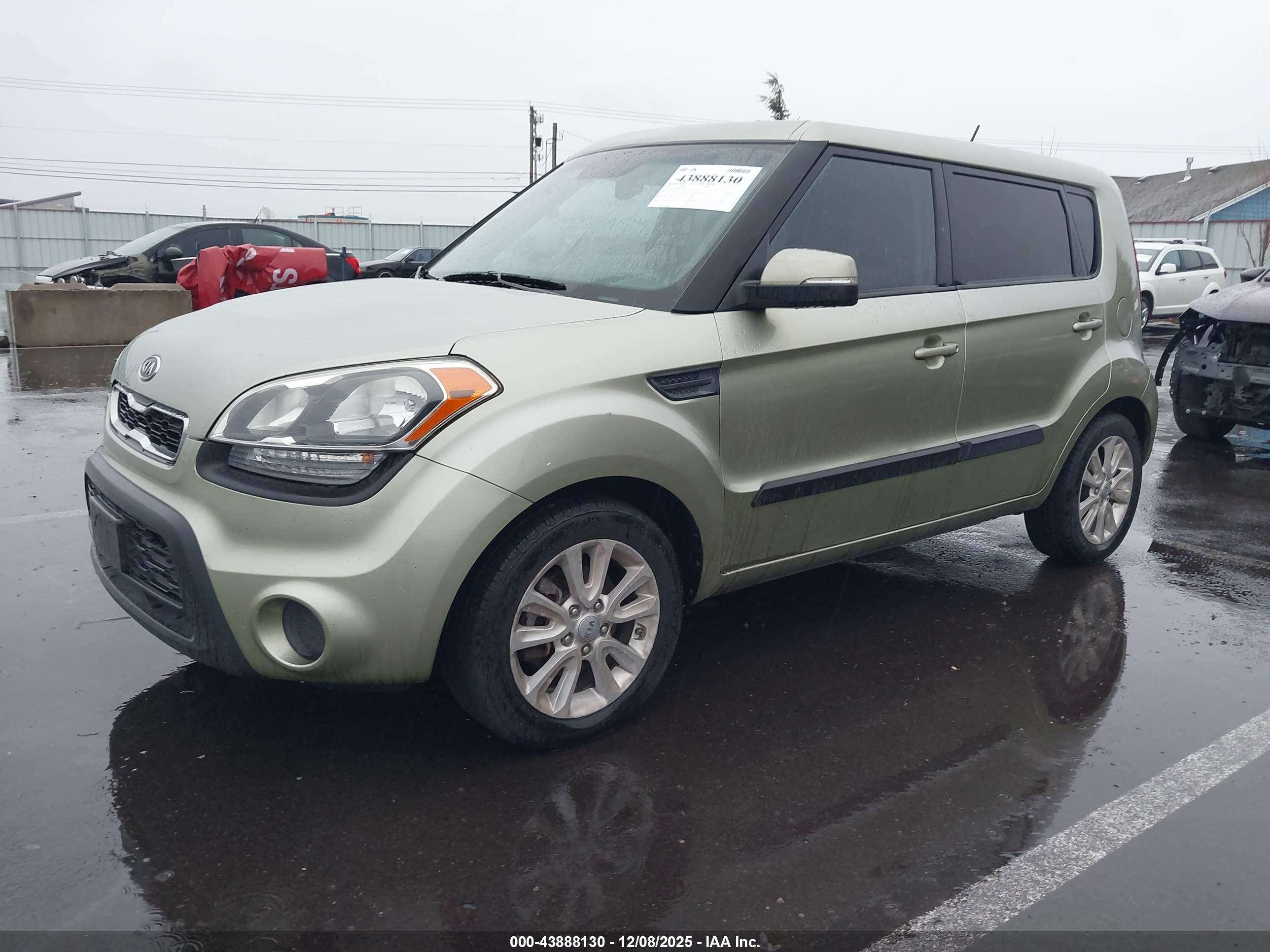 KIA SOUL image 2