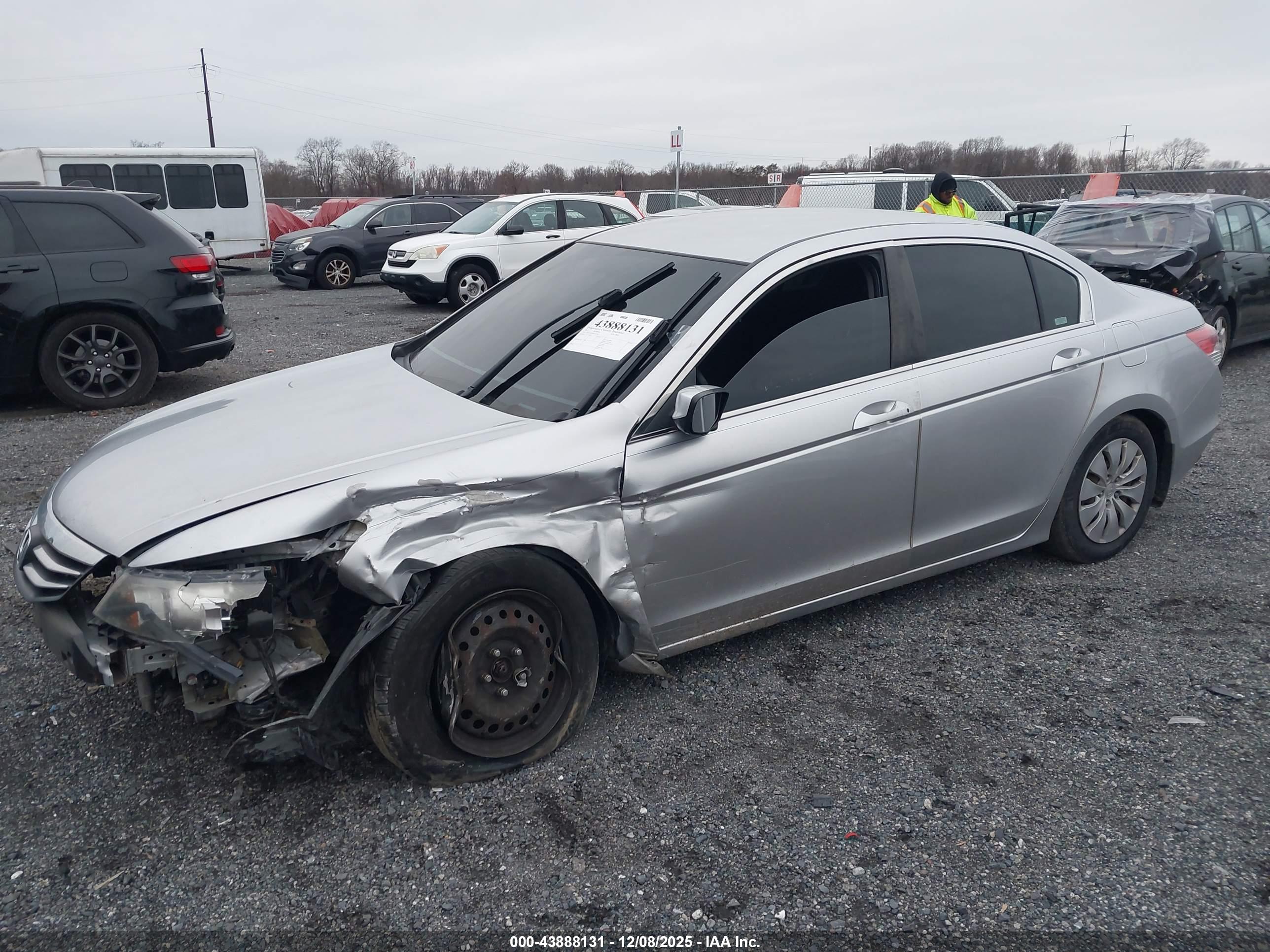 HONDA ACCORD image 2