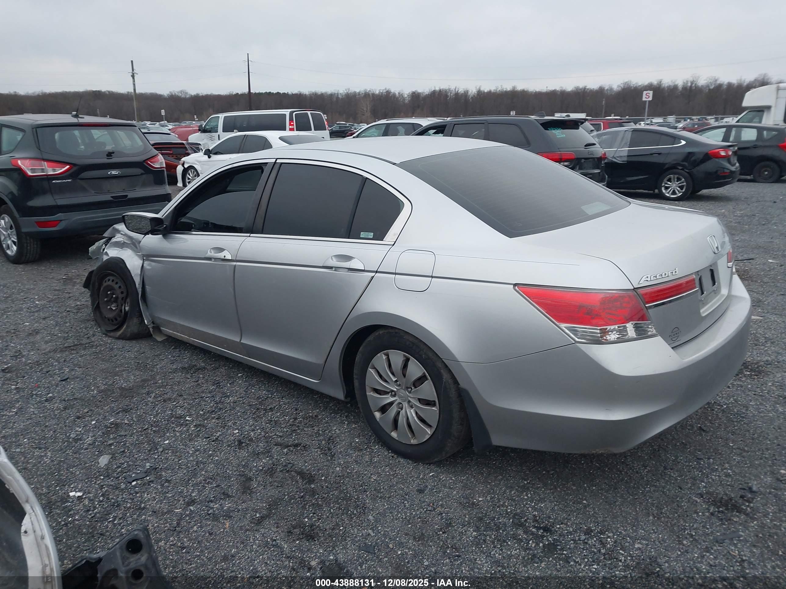 HONDA ACCORD image 3