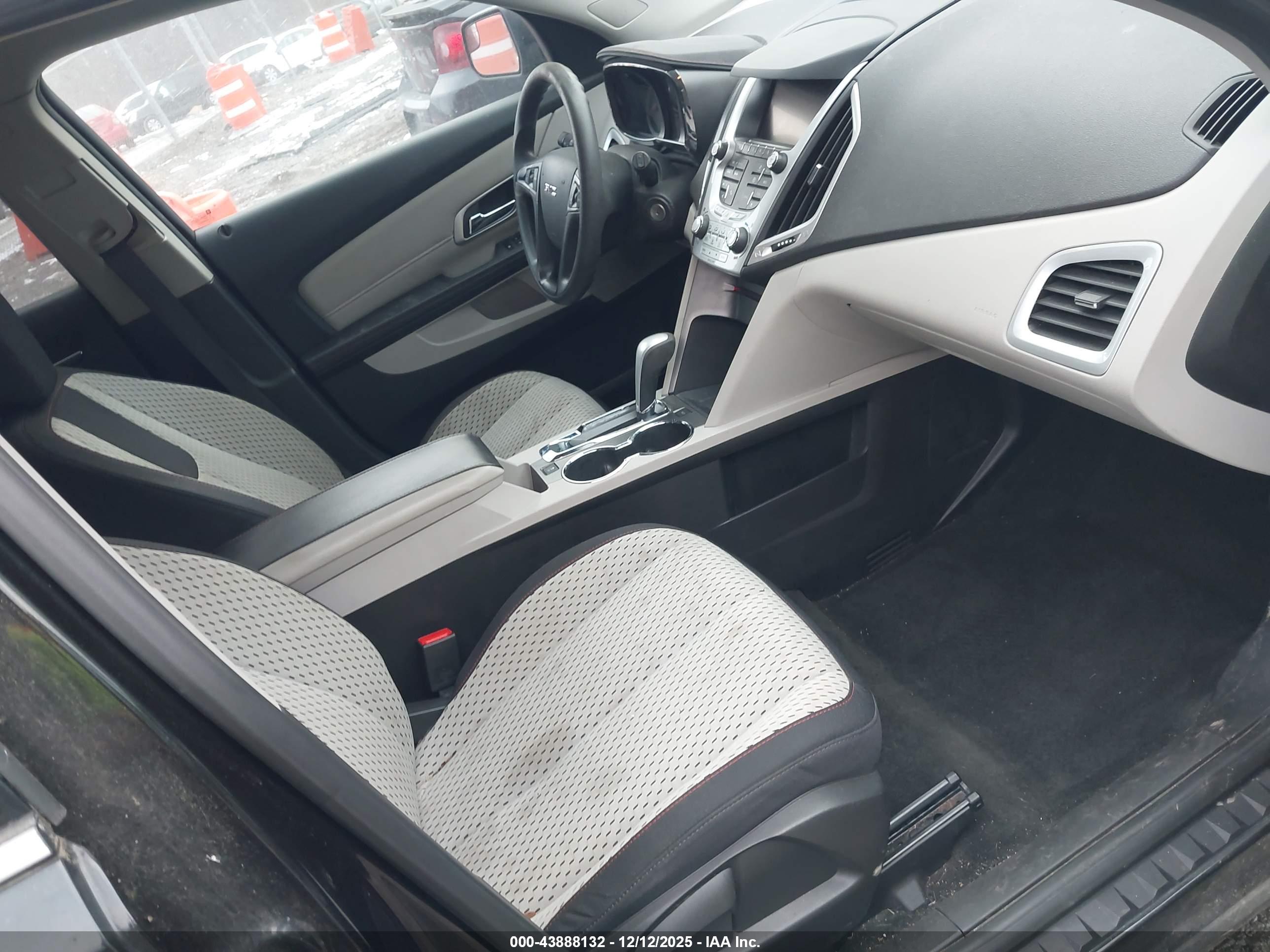 GMC TERRAIN image 5