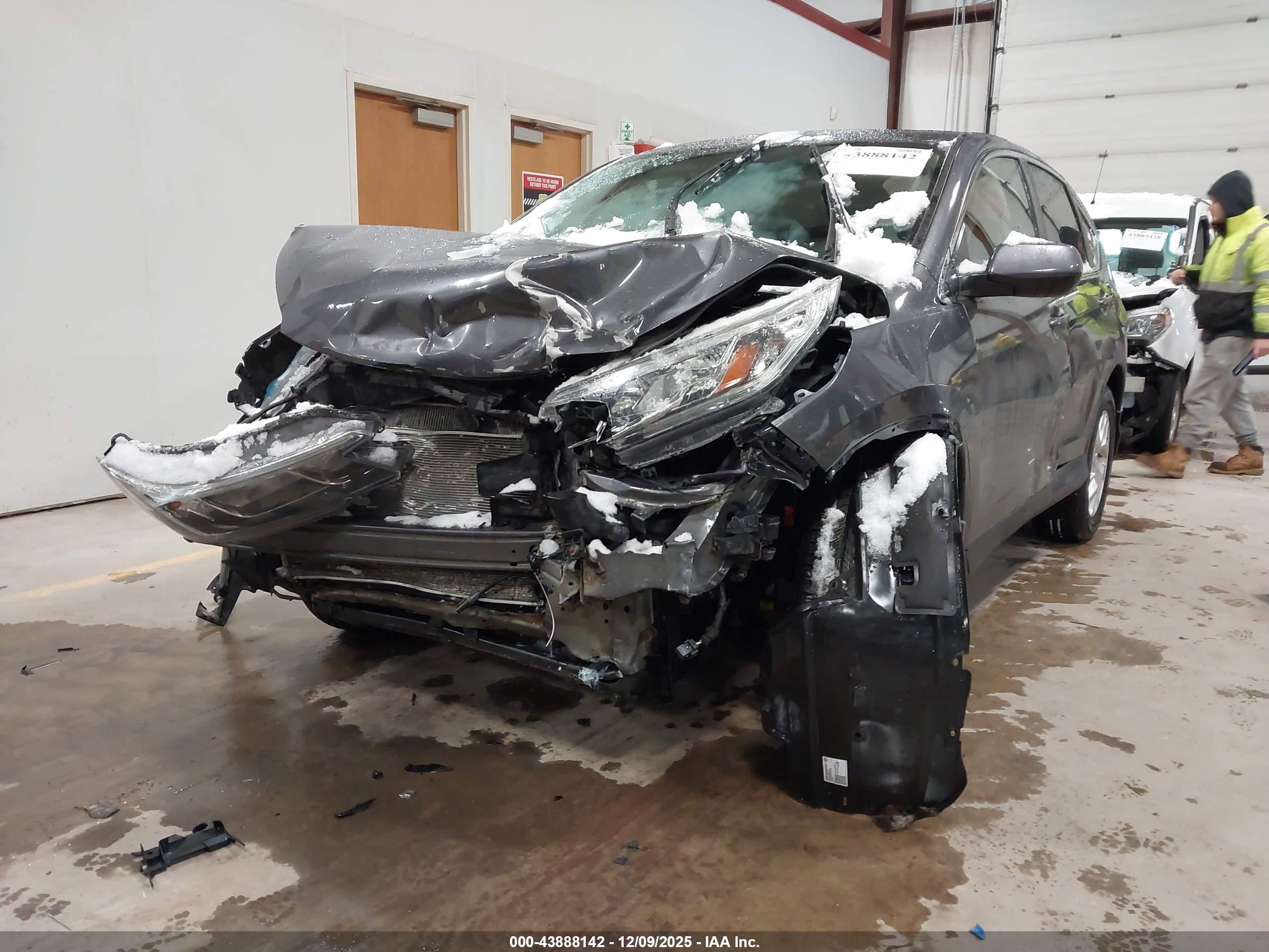 HONDA CR-V image 6