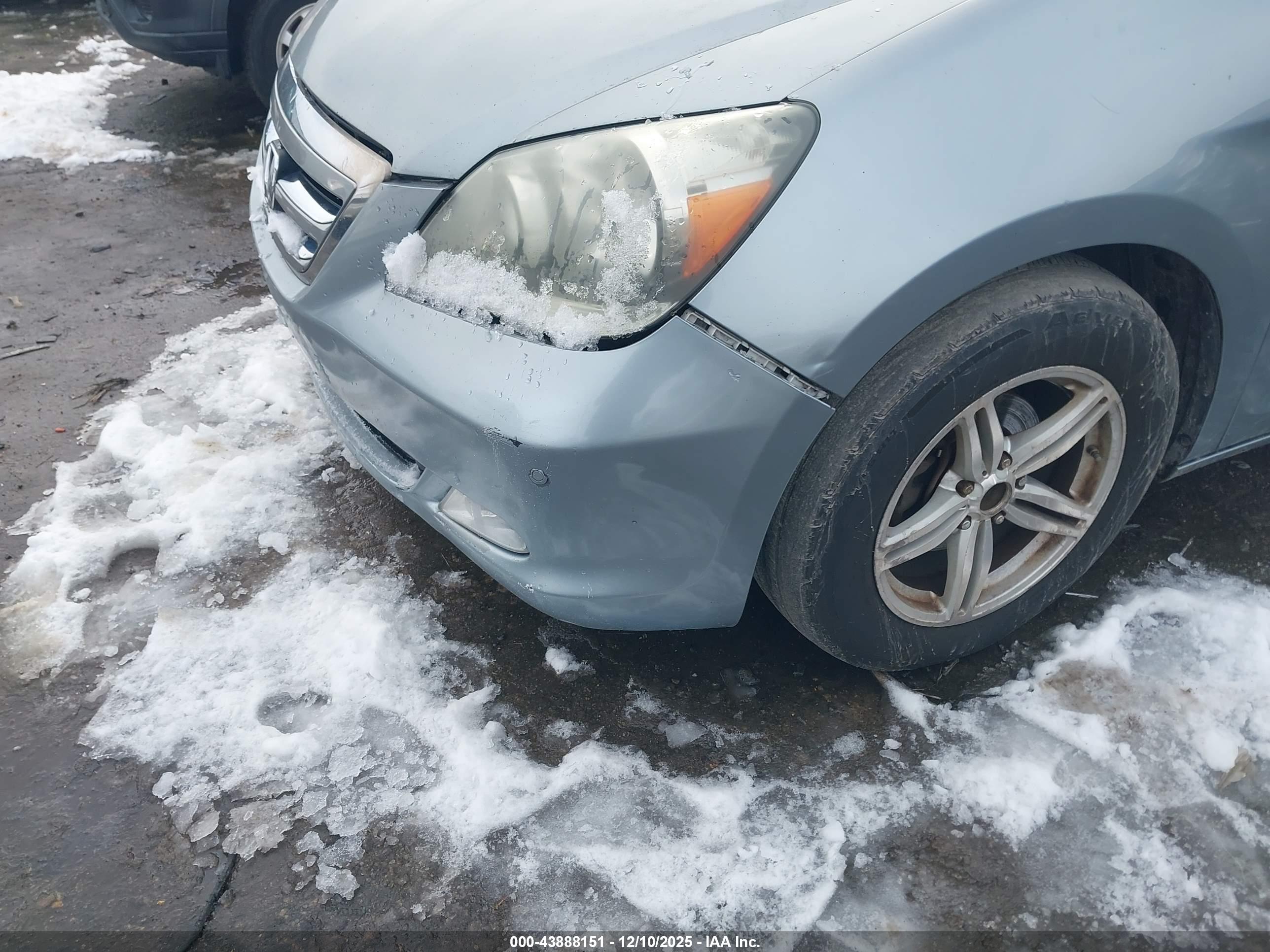 HONDA ODYSSEY image 6