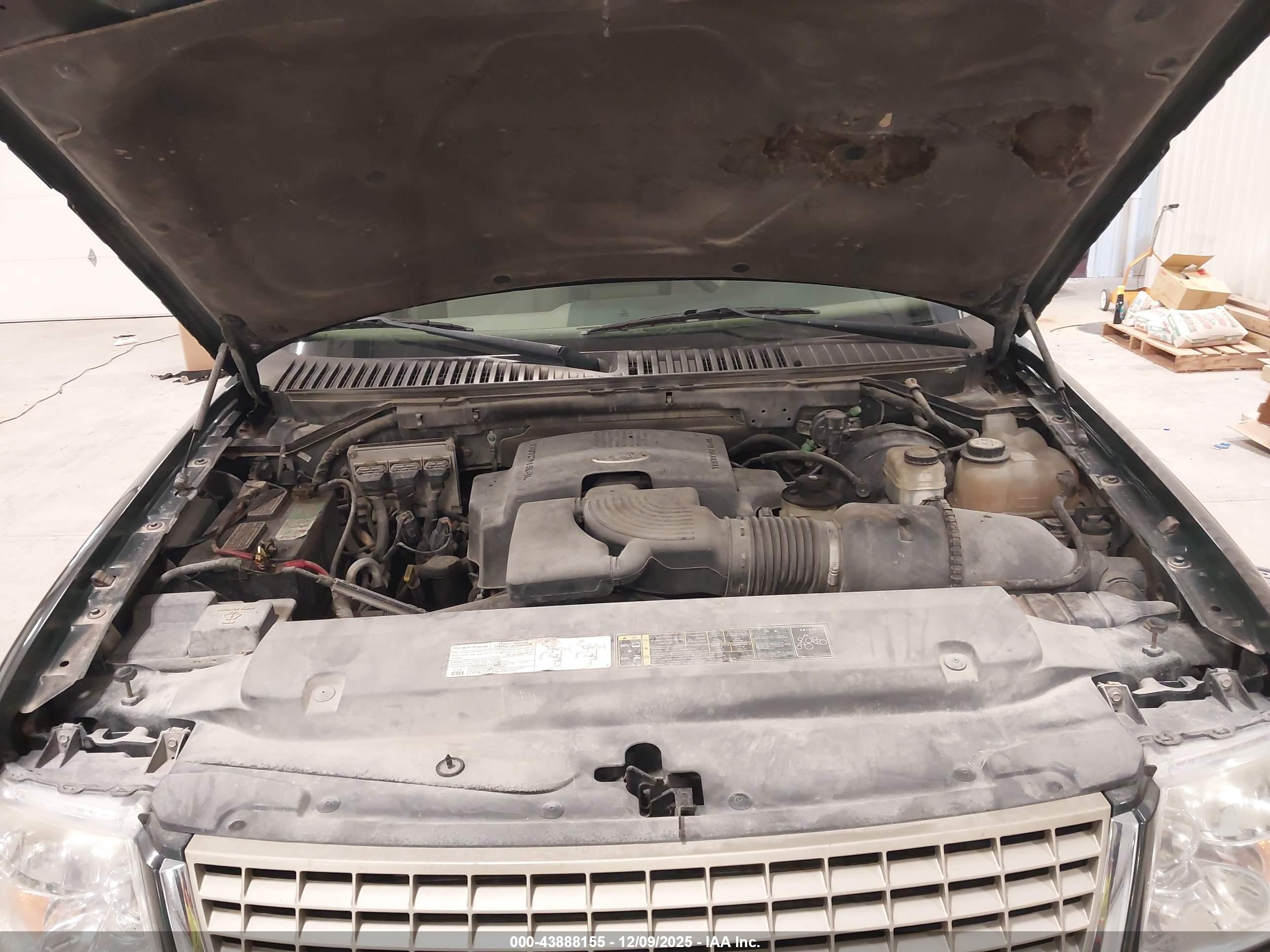 FORD EXPEDITION image 10