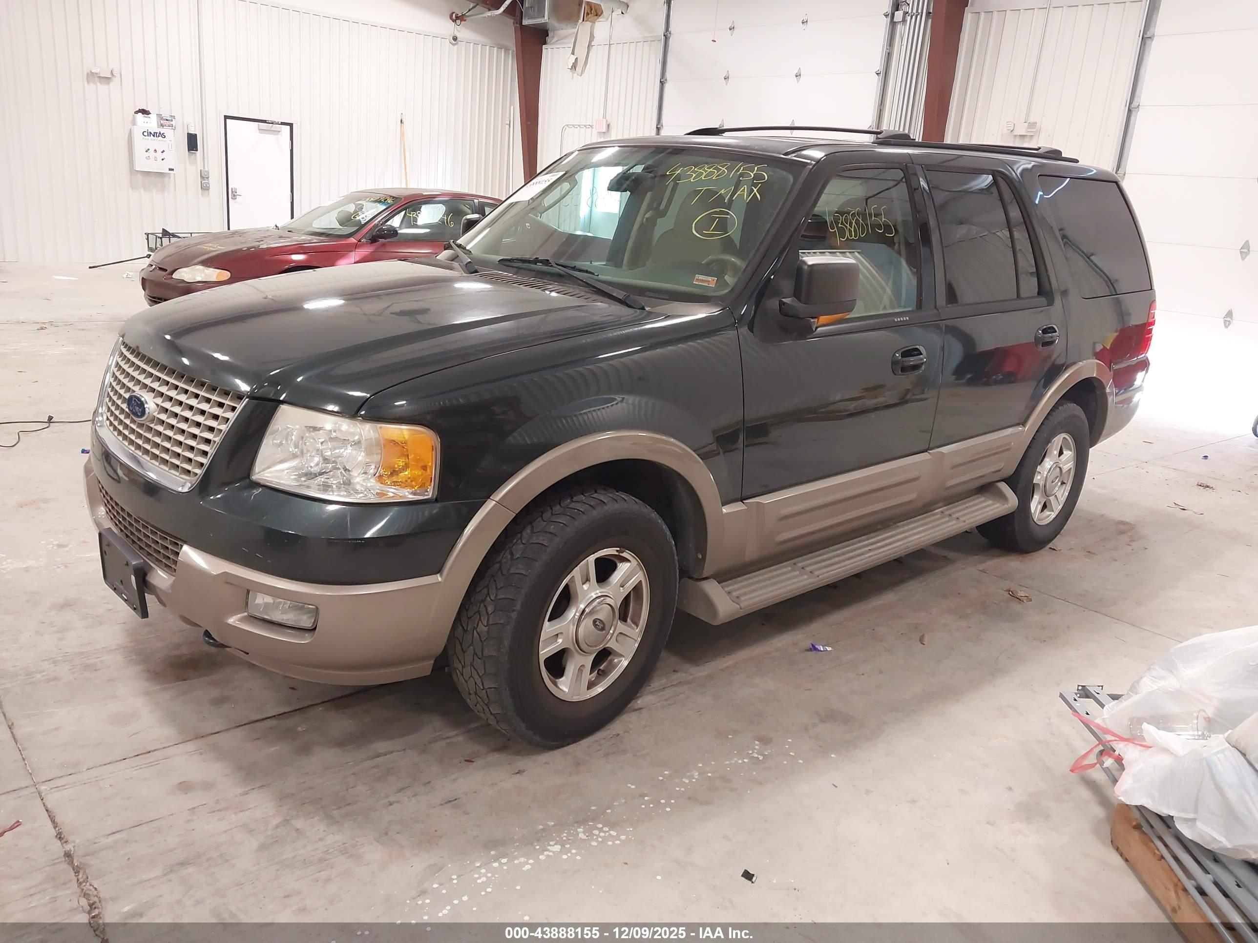 FORD EXPEDITION image 2