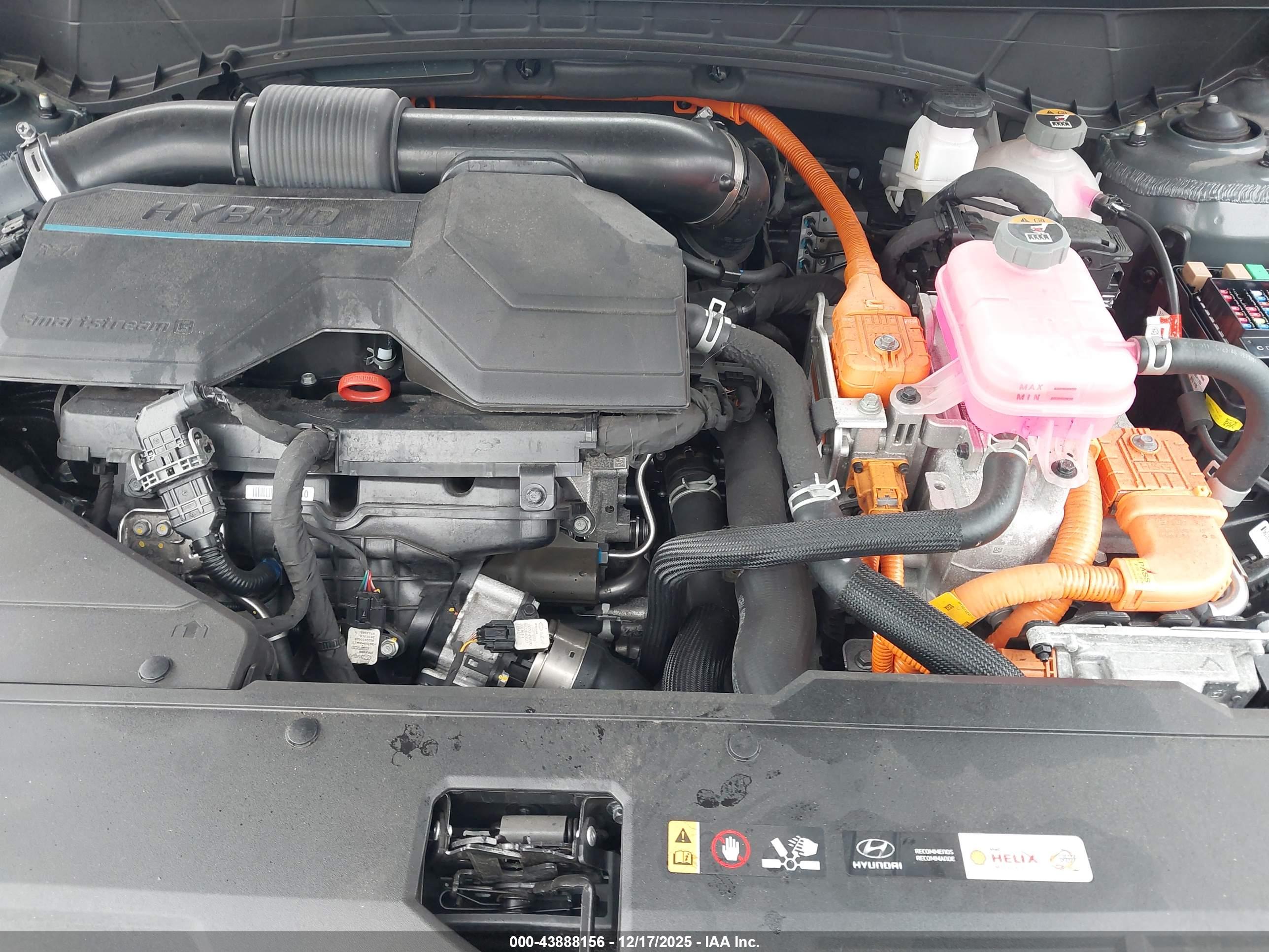 HYUNDAI TUCSON image 10