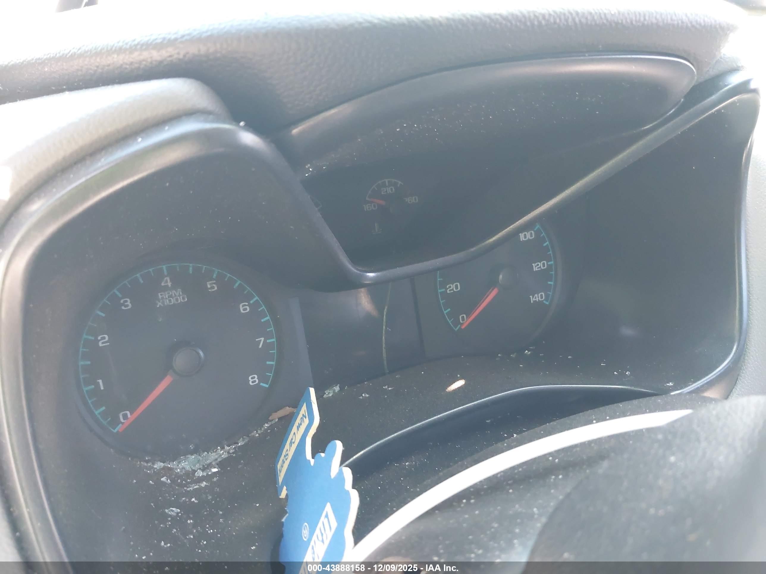 CHEVROLET COLORADO image 7