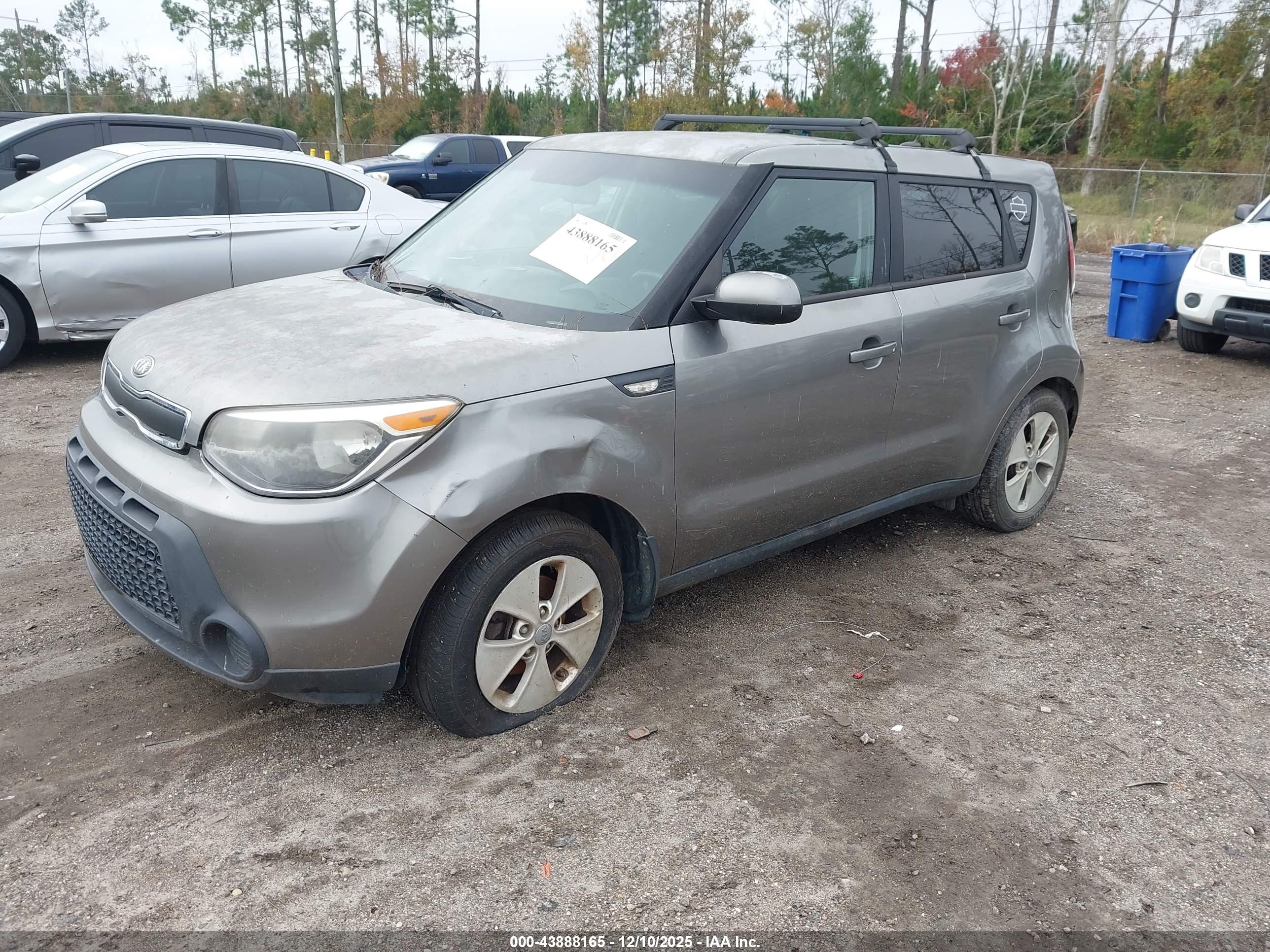 KIA SOUL image 2