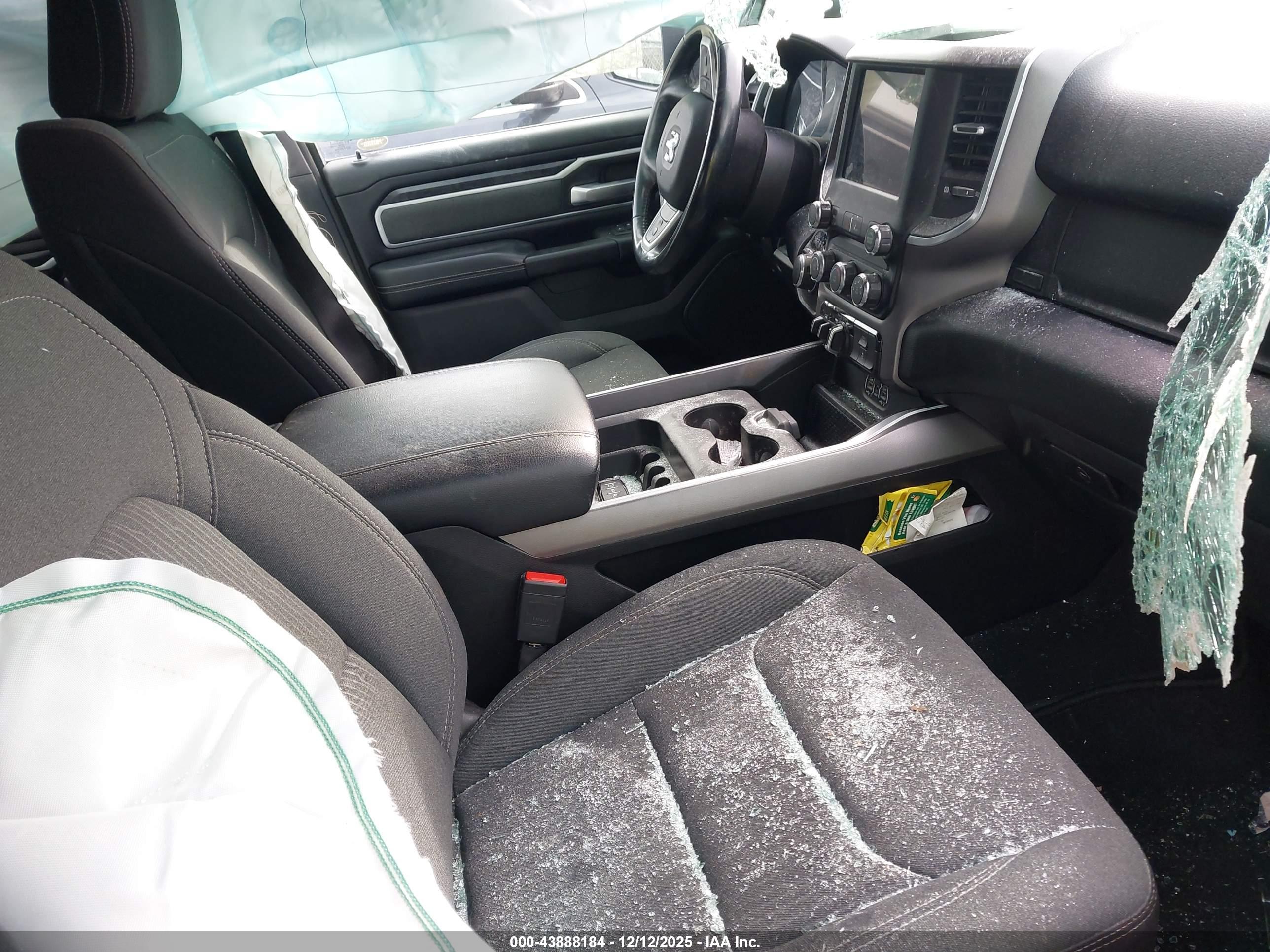 RAM 1500 image 5
