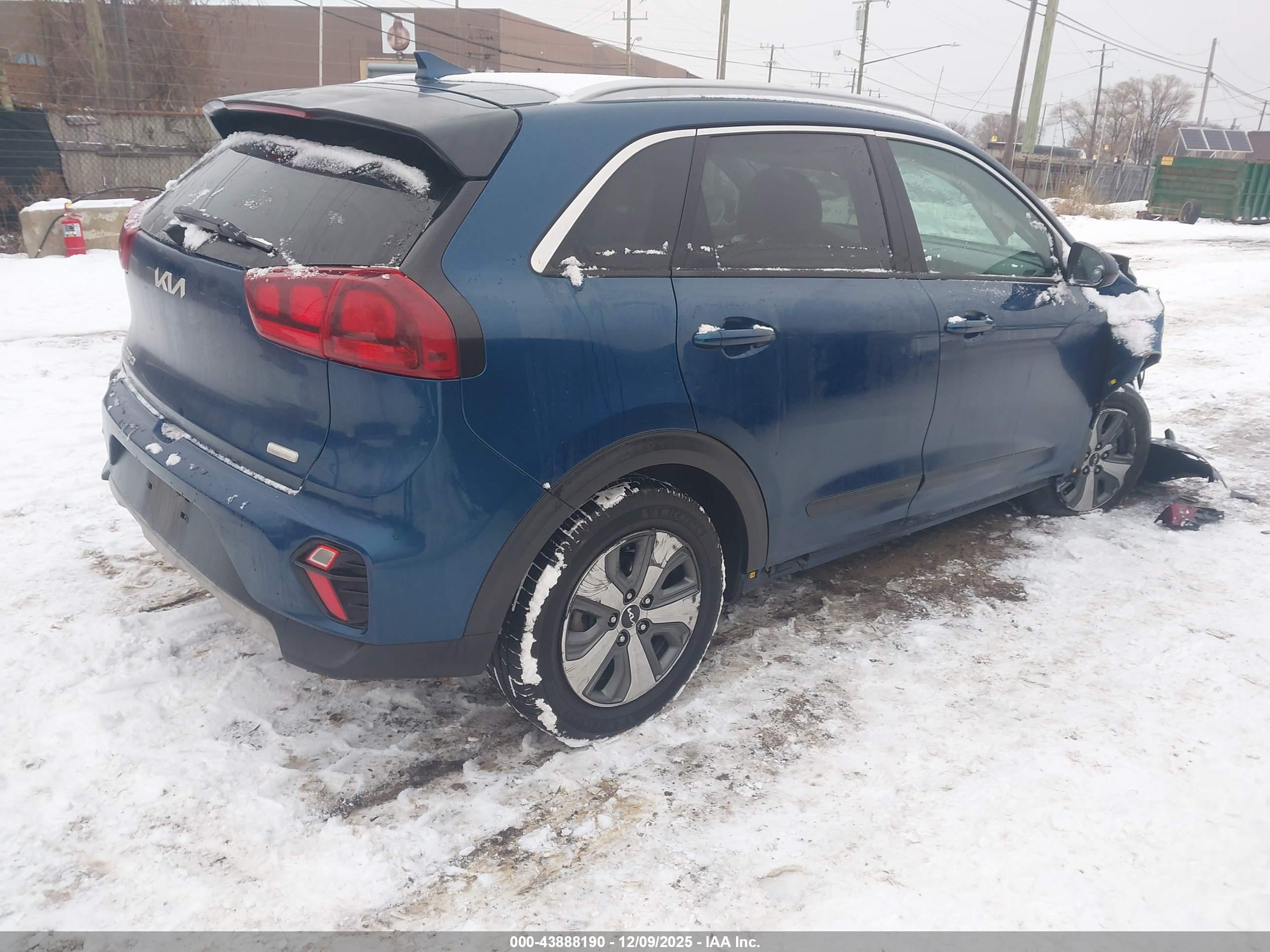 KIA NIRO image 4