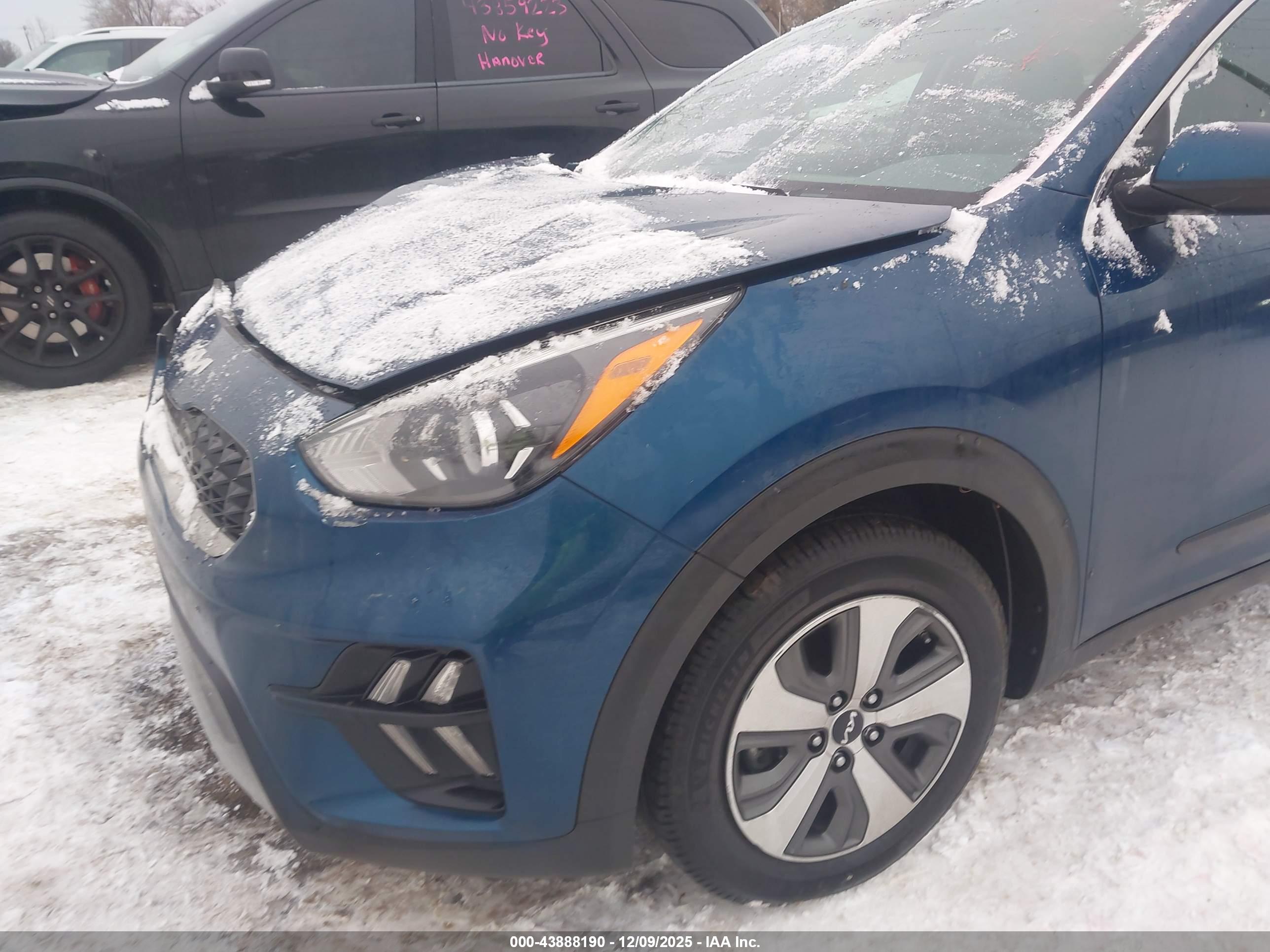 KIA NIRO image 6