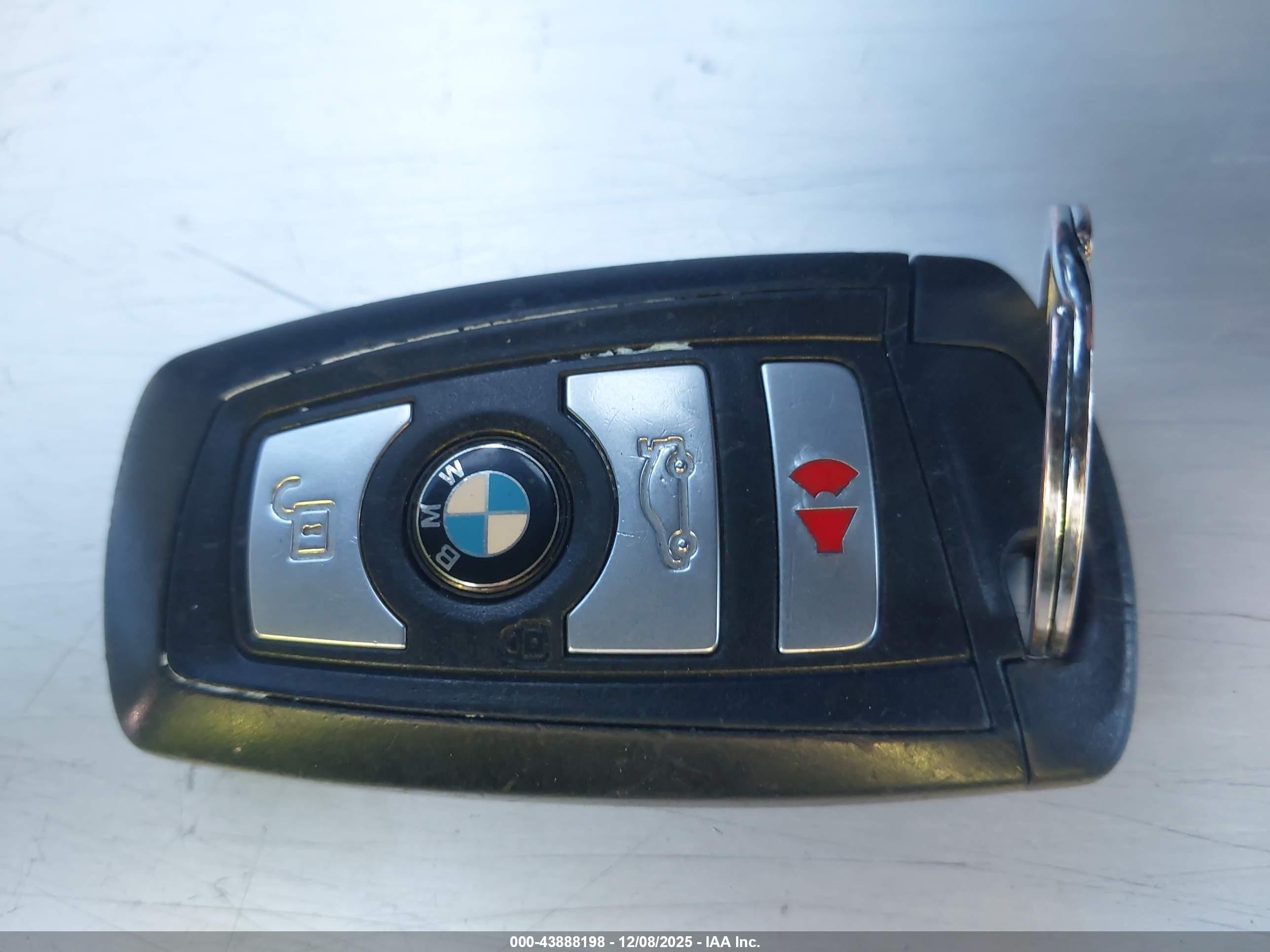 BMW 535I image 11