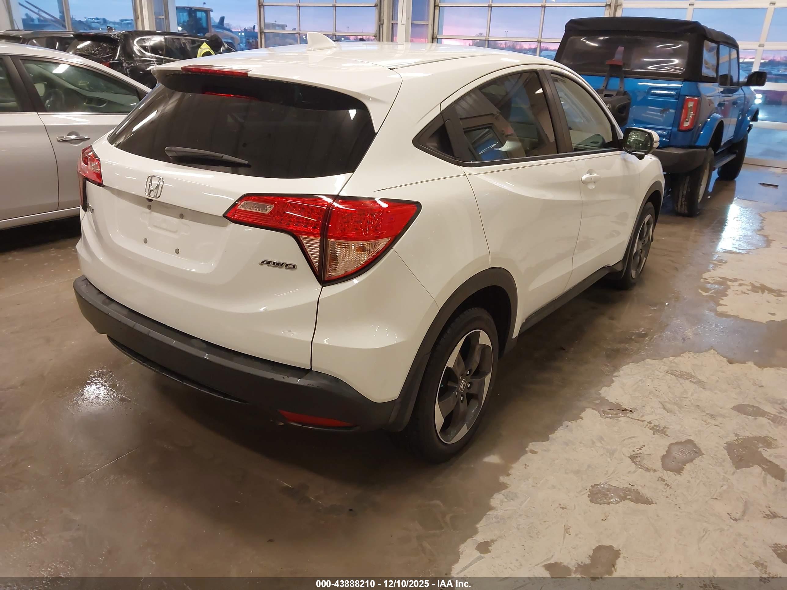HONDA HR-V image 4