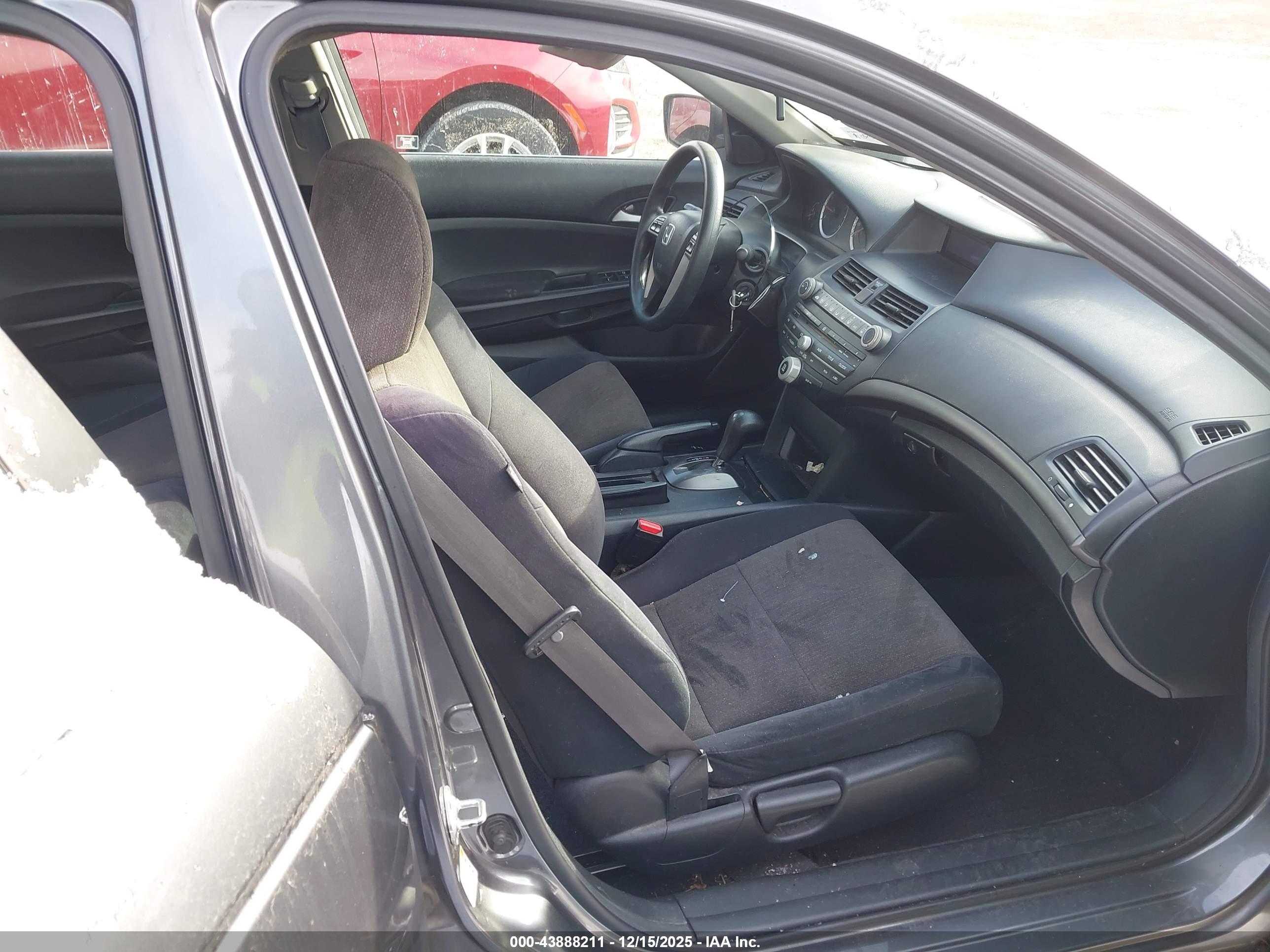 HONDA ACCORD image 5