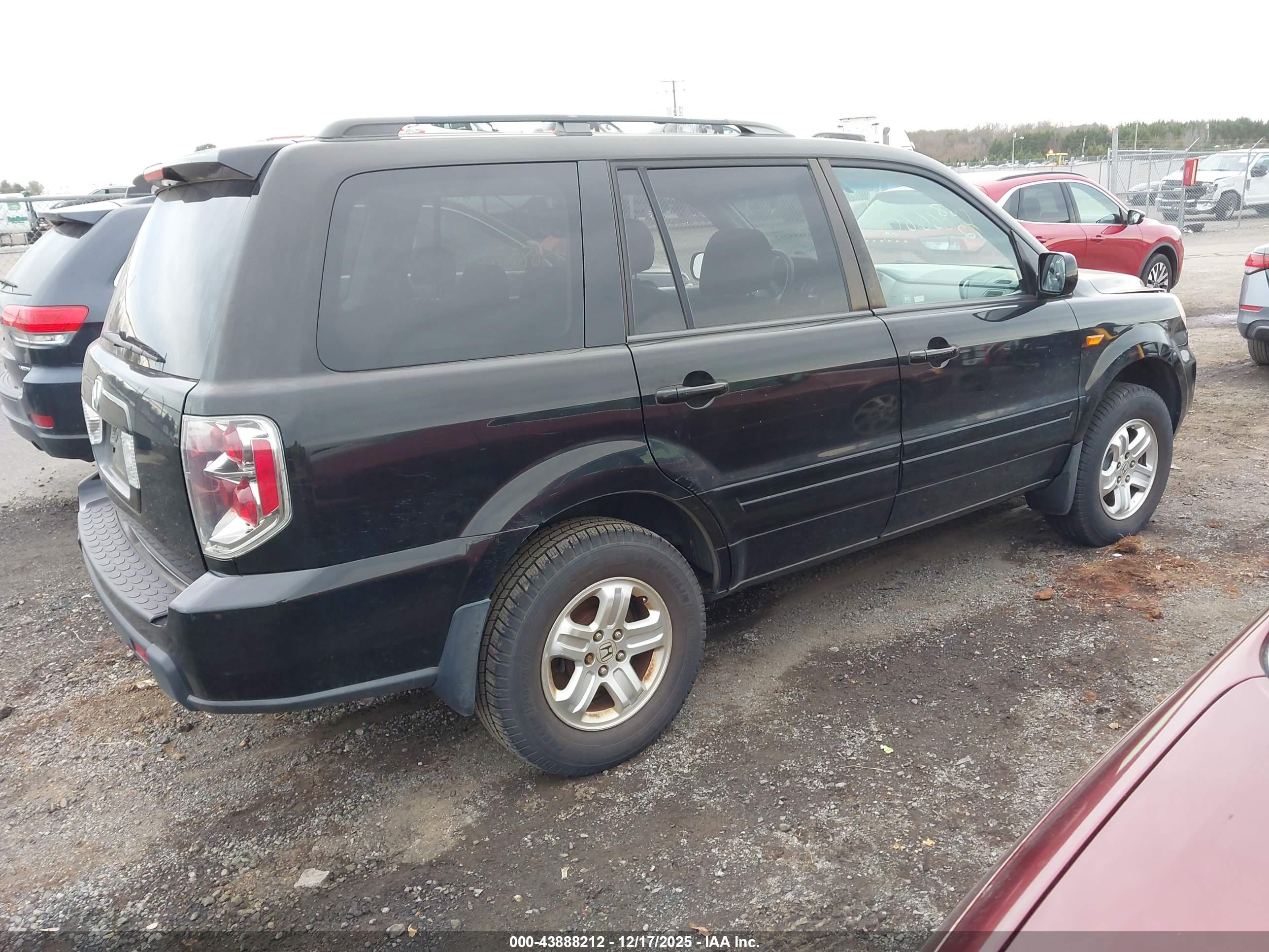 HONDA PILOT image 4