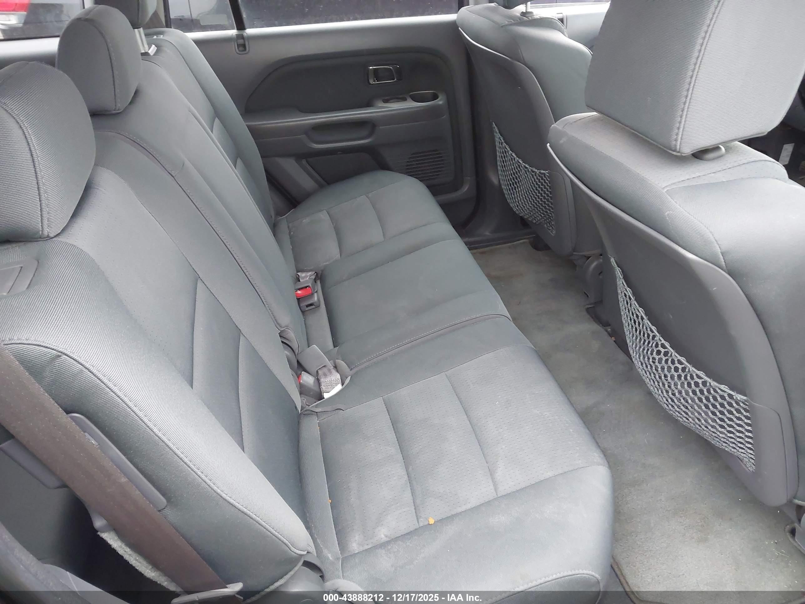 HONDA PILOT image 8