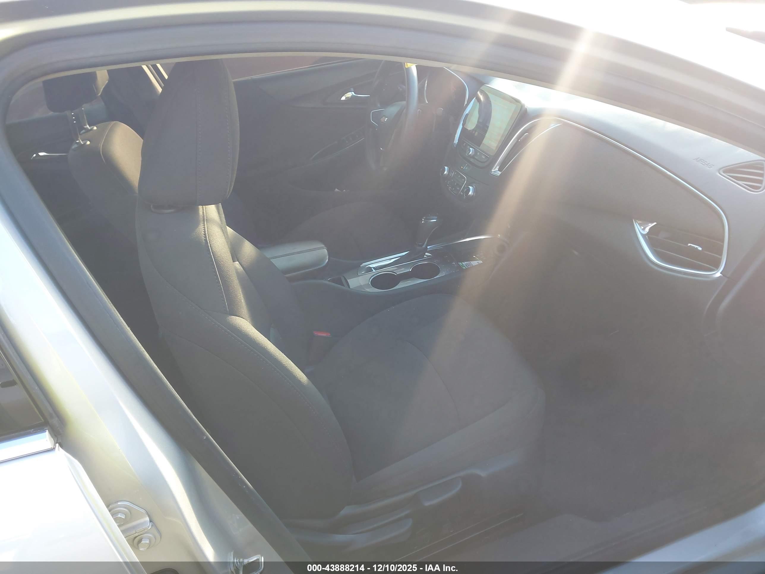 CHEVROLET MALIBU image 5