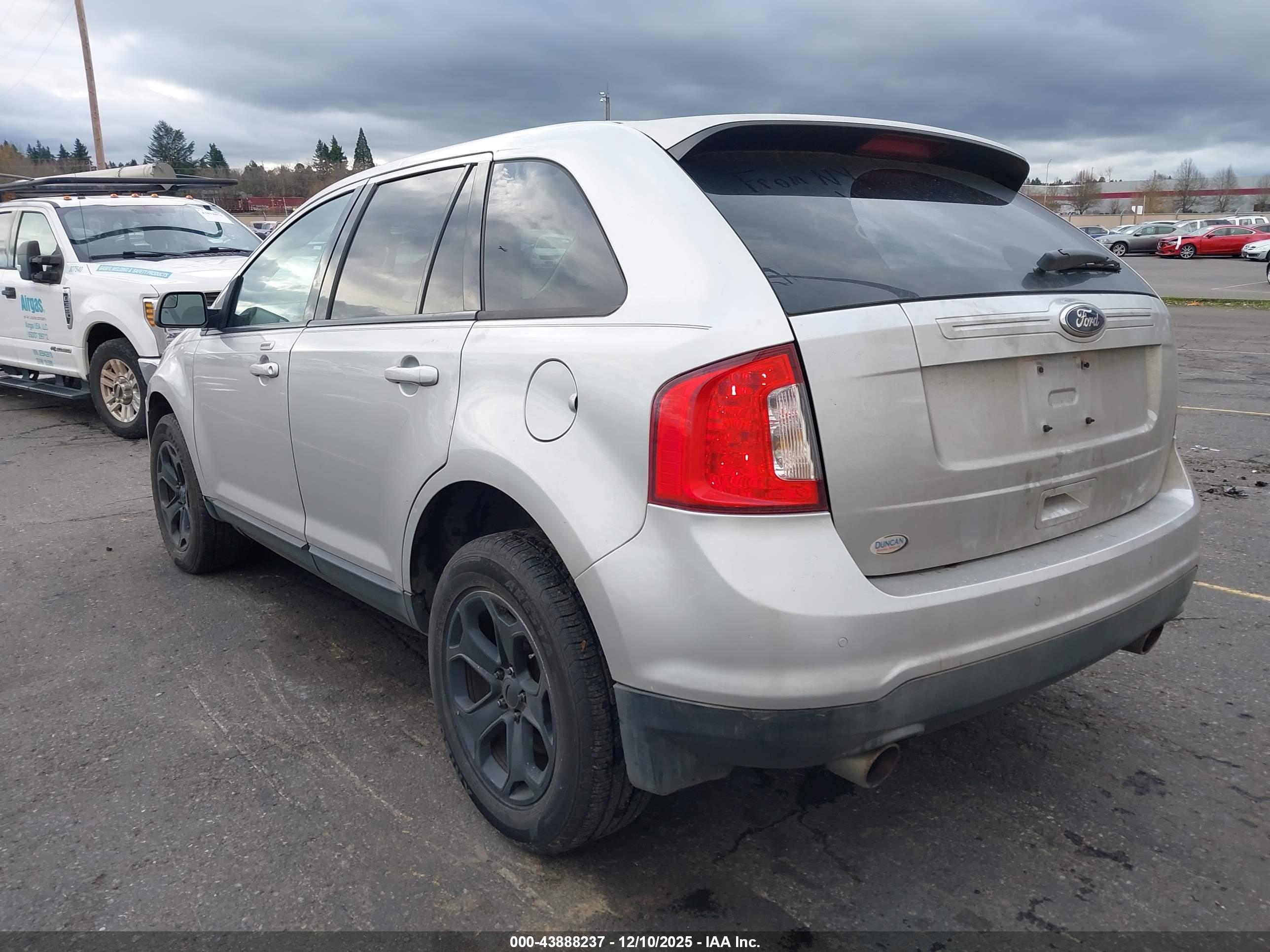 FORD EDGE image 3