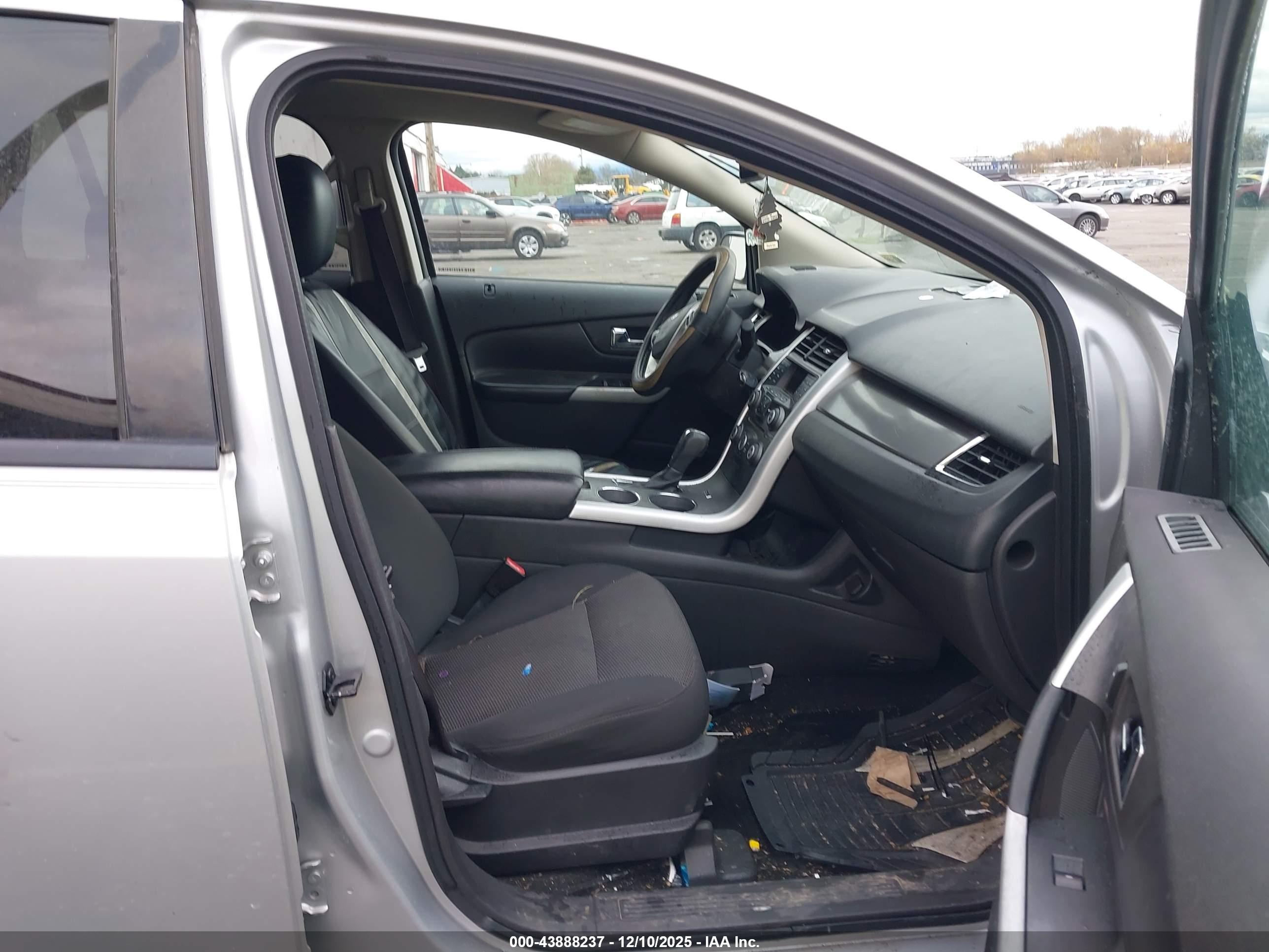 FORD EDGE image 5