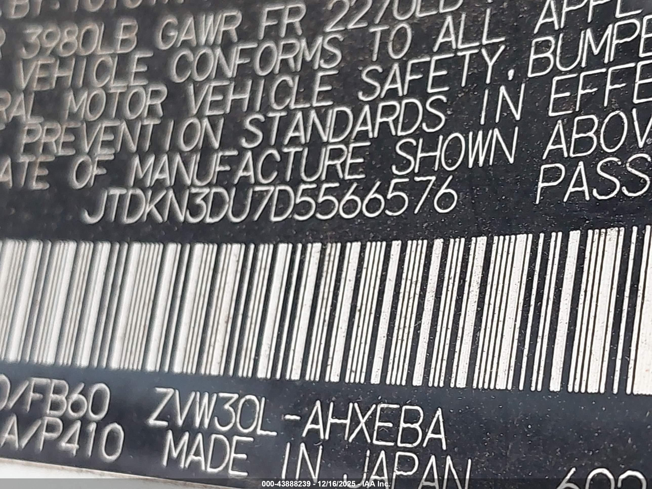 TOYOTA PRIUS image 9