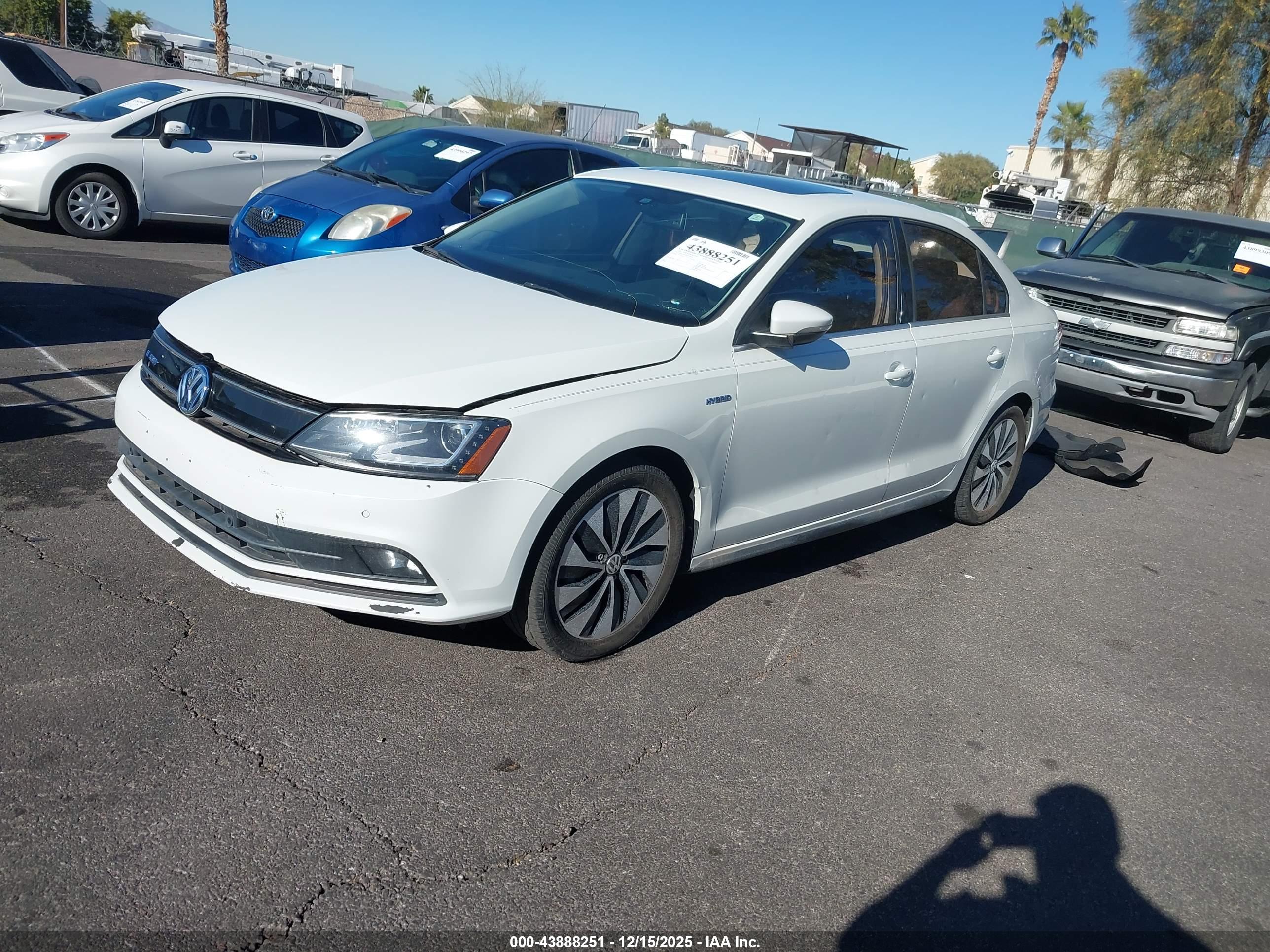 VOLKSWAGEN JETTA image 2