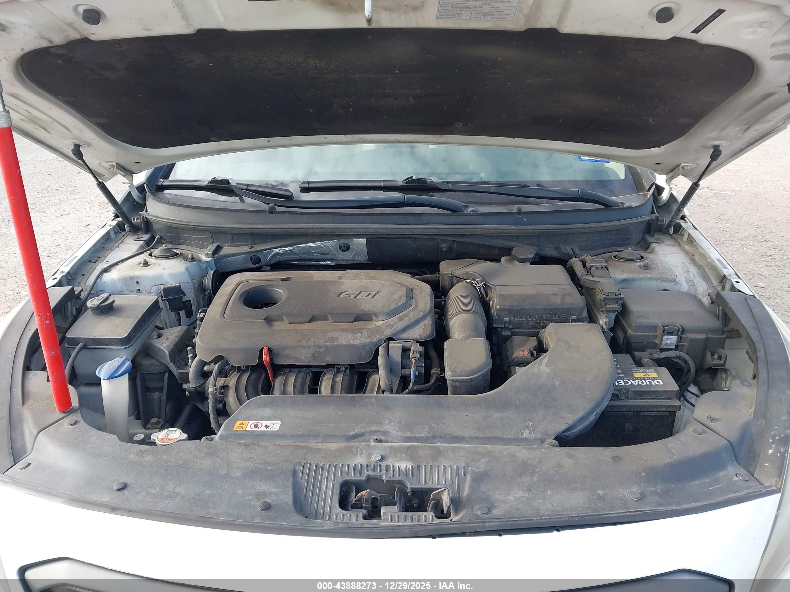 HYUNDAI SONATA image 10