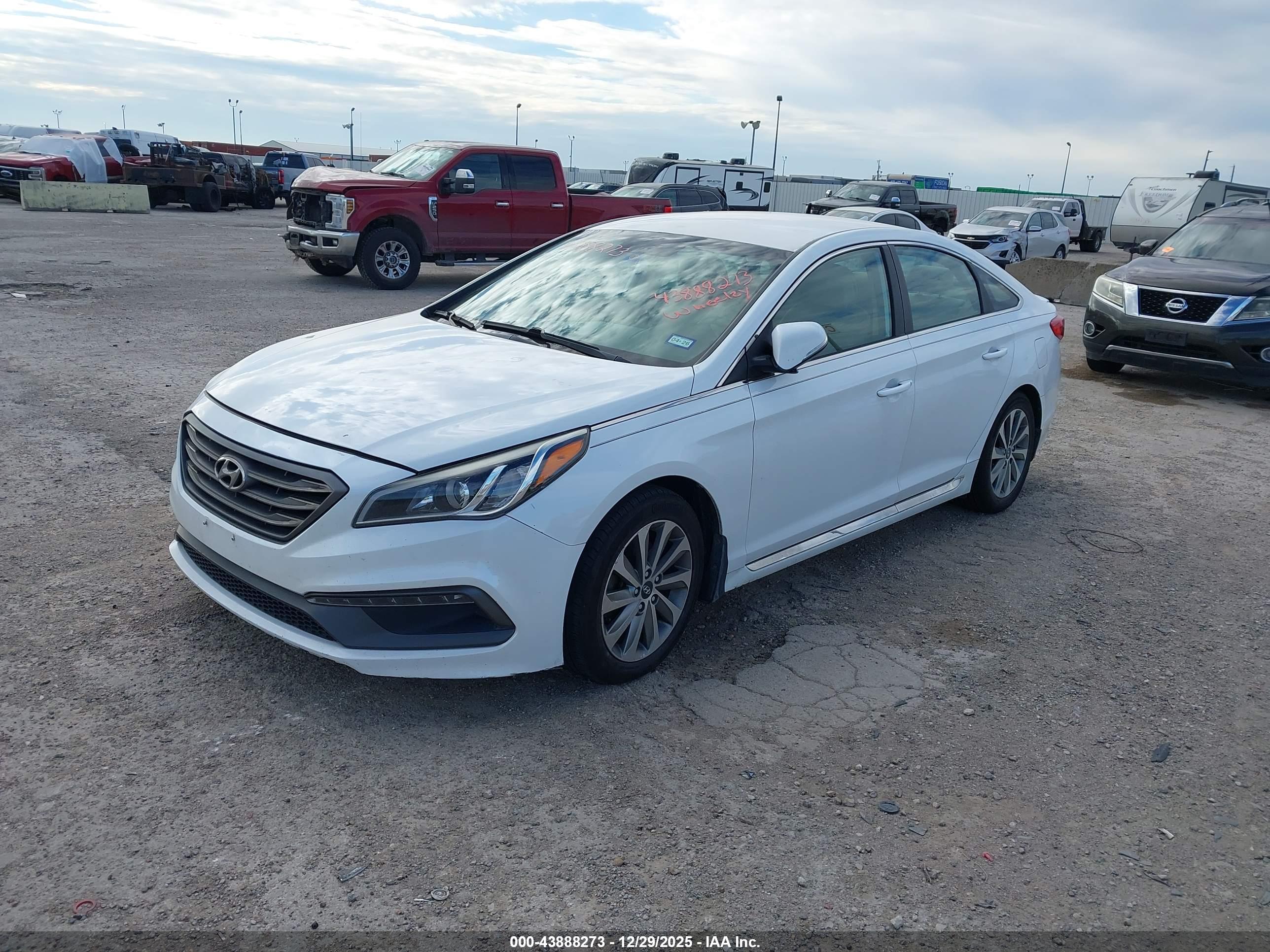 HYUNDAI SONATA image 2