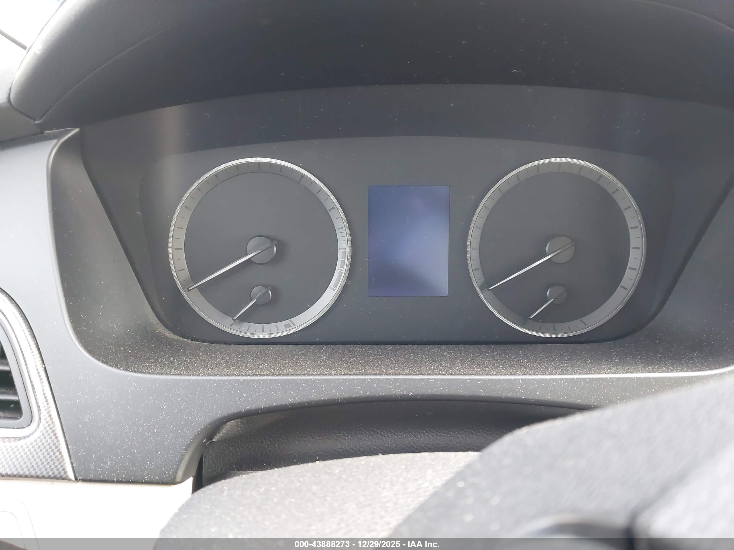 HYUNDAI SONATA image 7