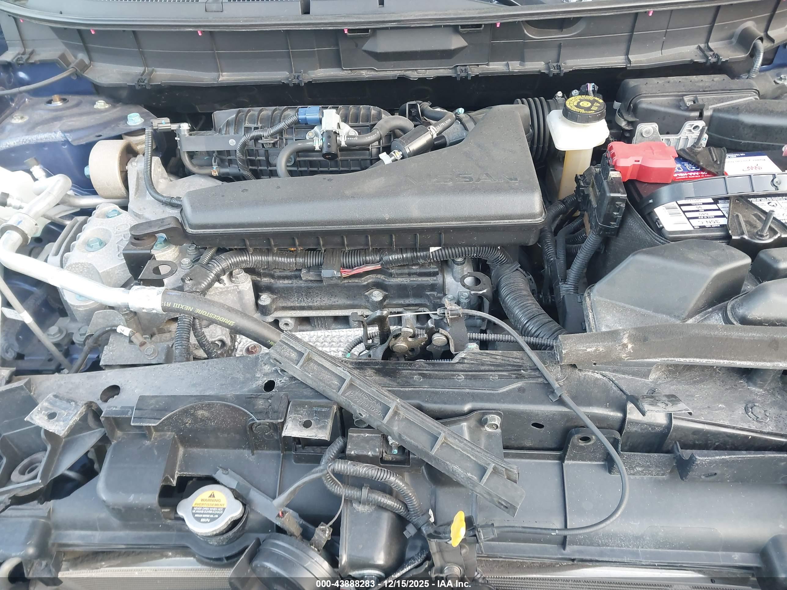 NISSAN ROGUE image 10