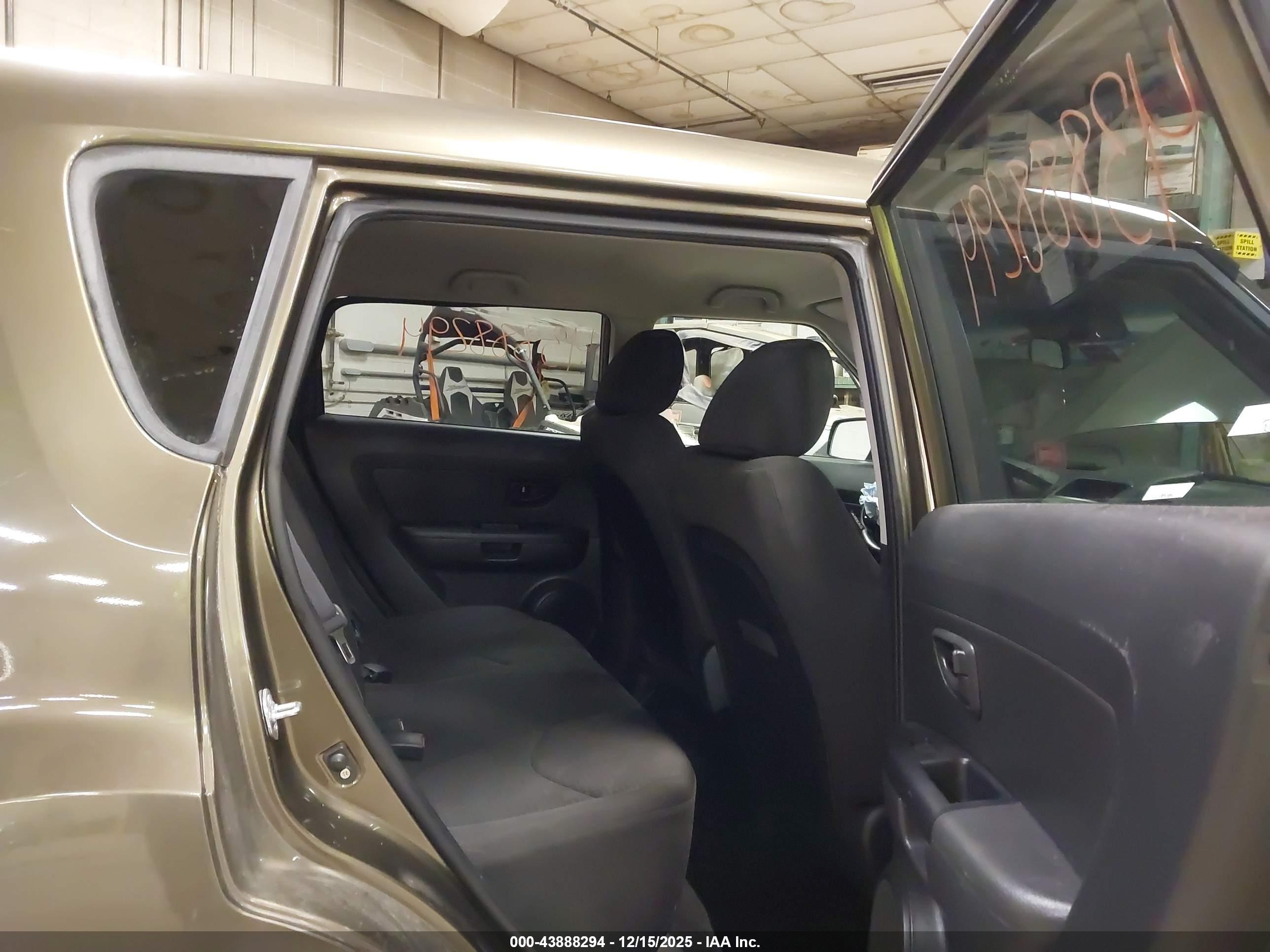 KIA SOUL image 8
