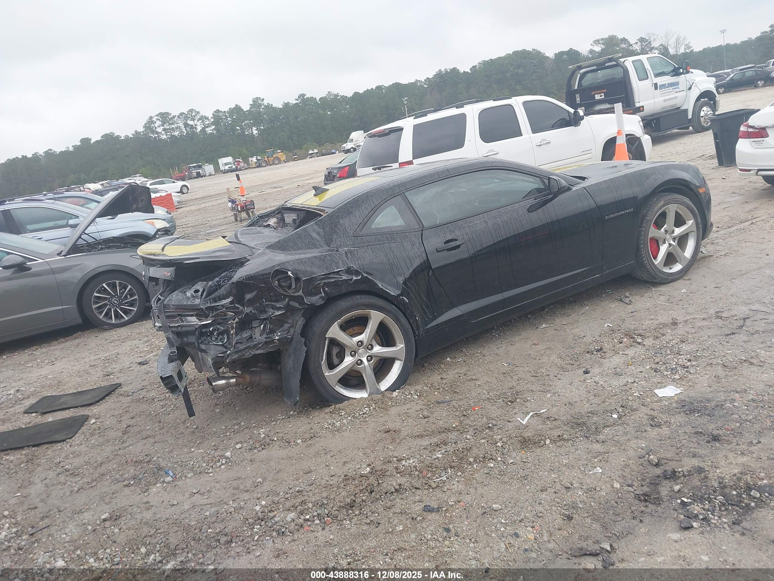 CHEVROLET CAMARO image 4