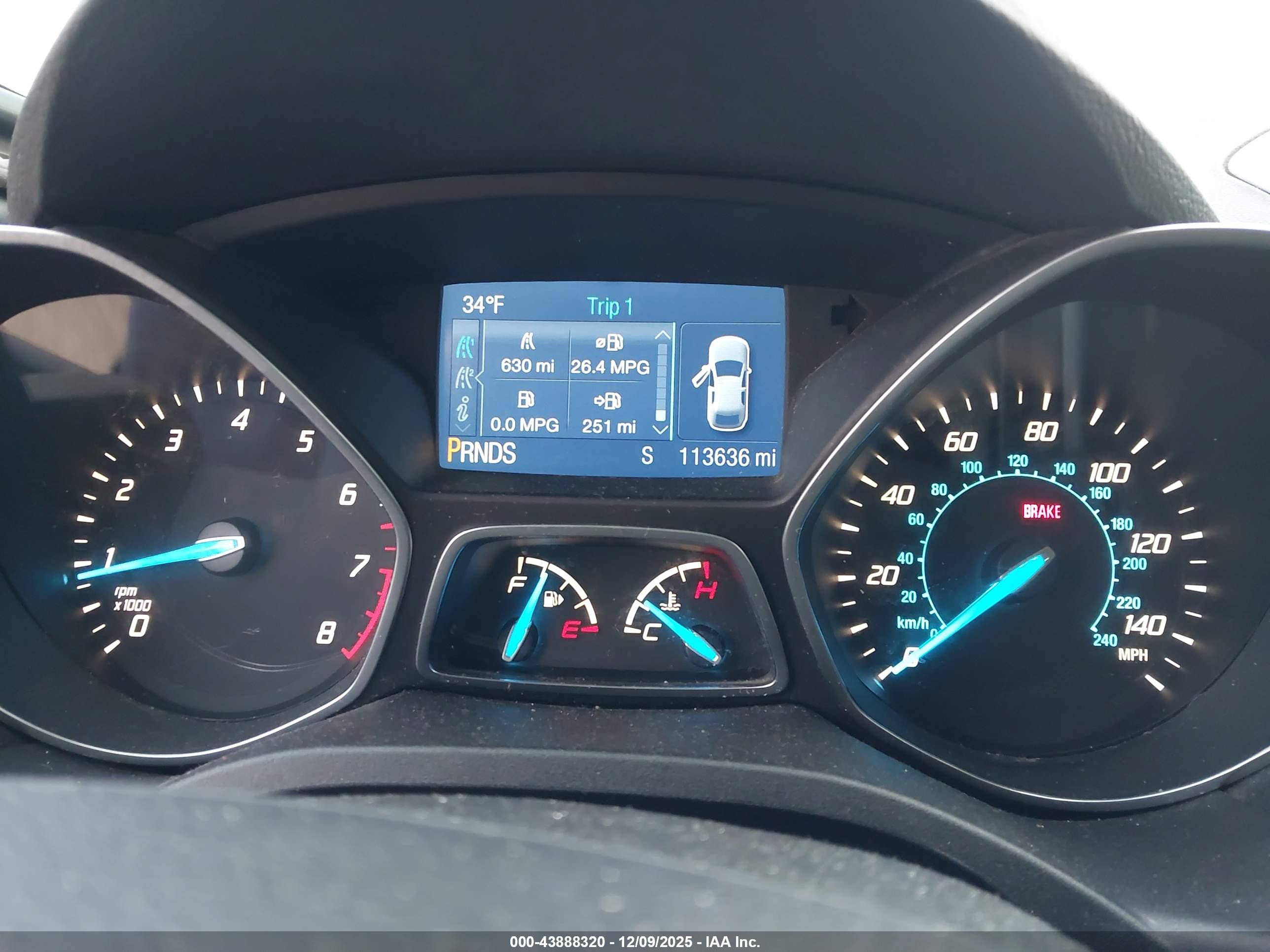FORD ESCAPE image 7