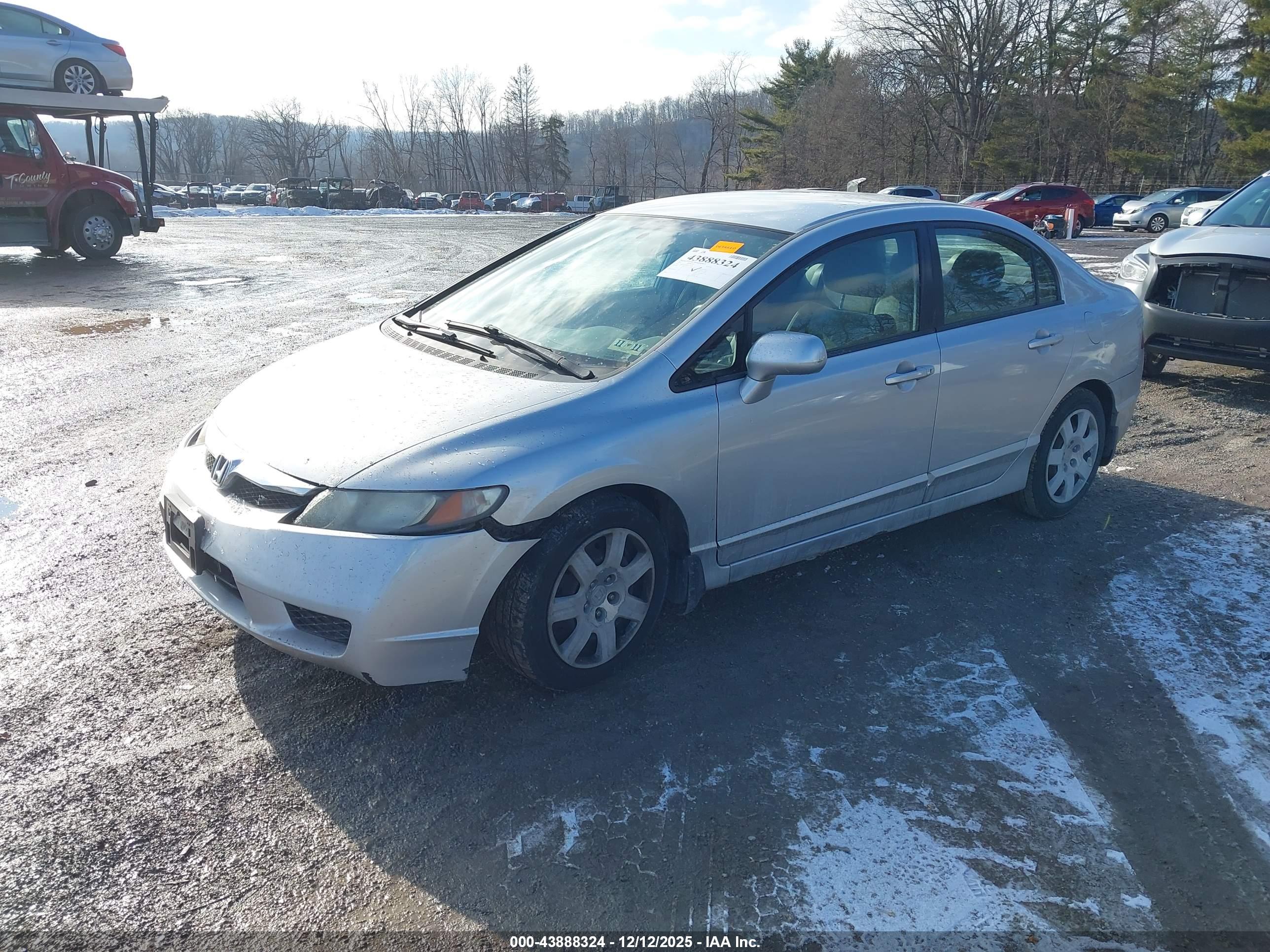 HONDA CIVIC image 2