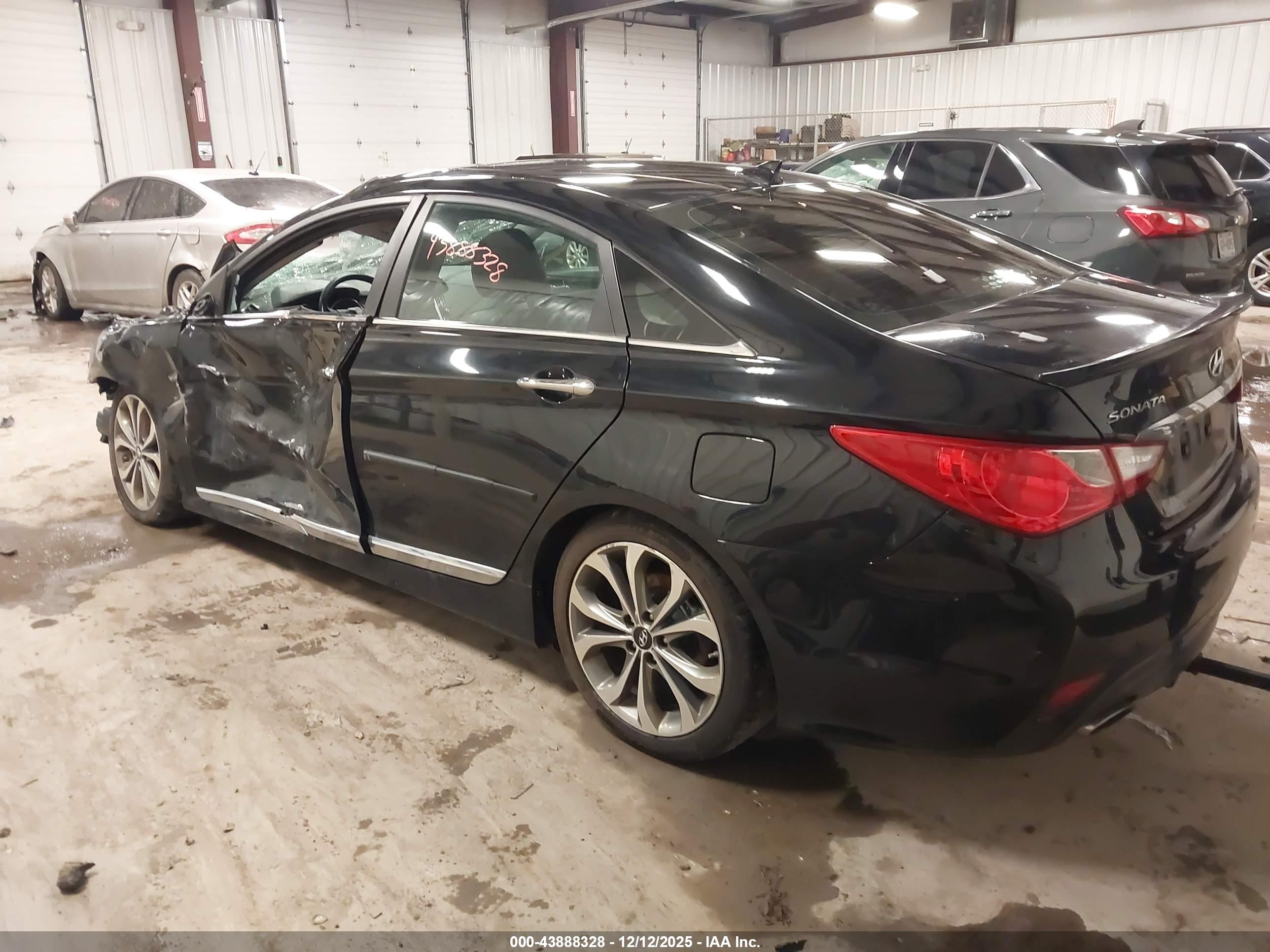 HYUNDAI SONATA image 3