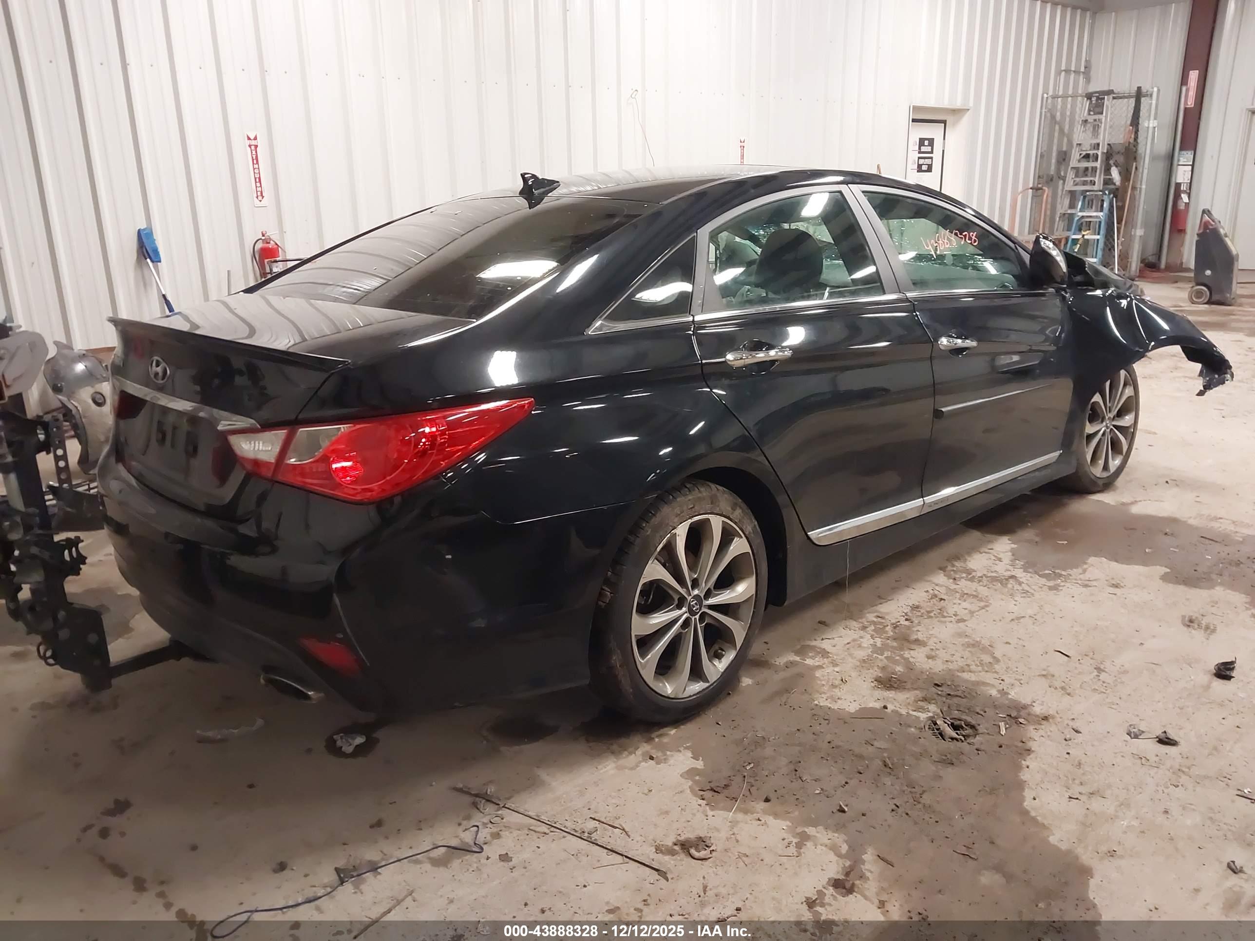 HYUNDAI SONATA image 4