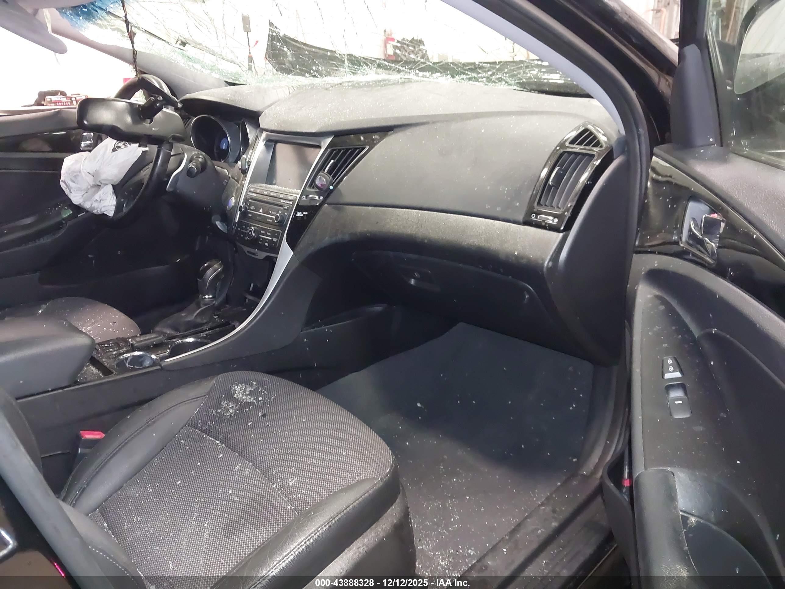 HYUNDAI SONATA image 5