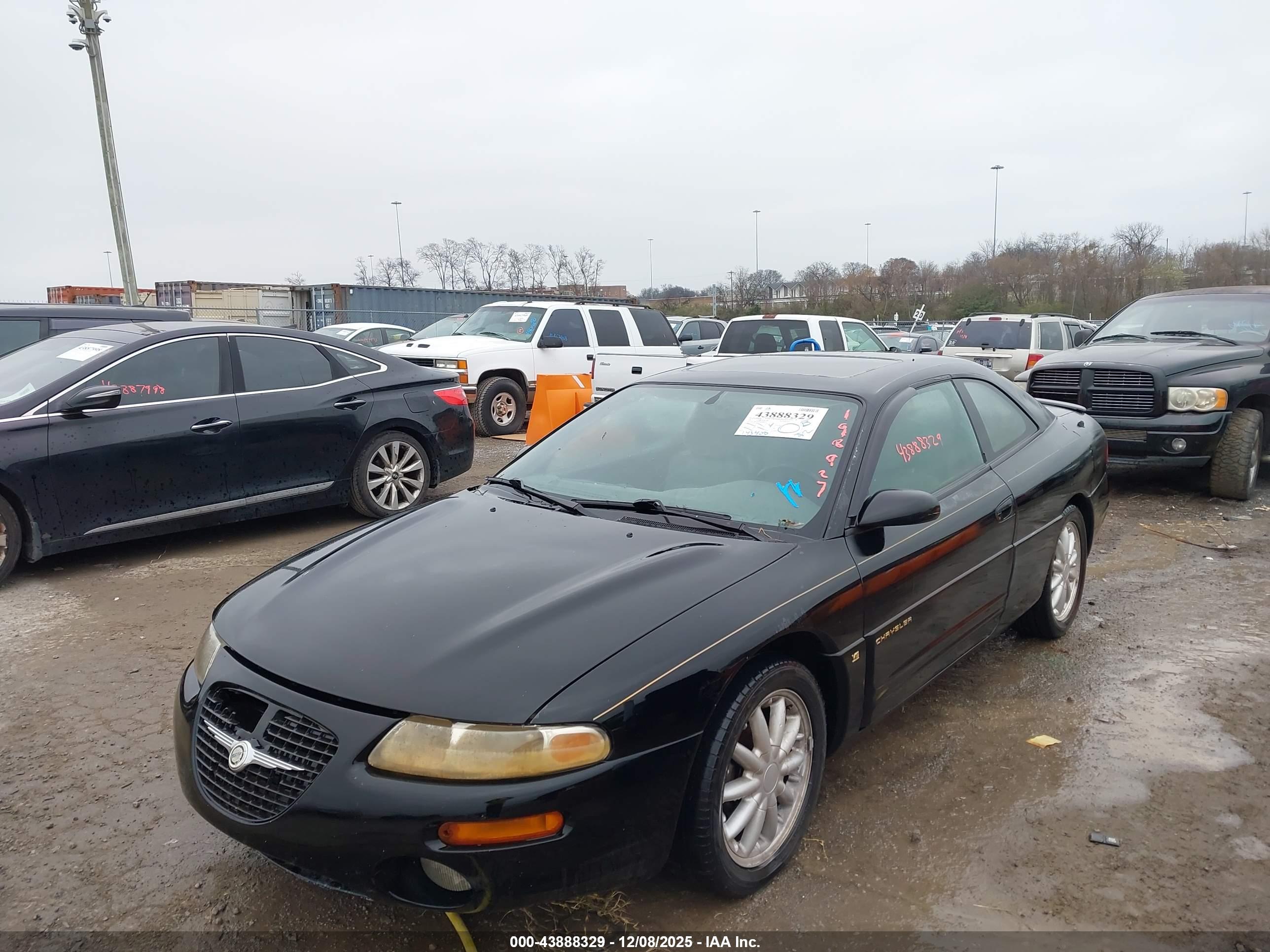 CHRYSLER SEBRING image 6