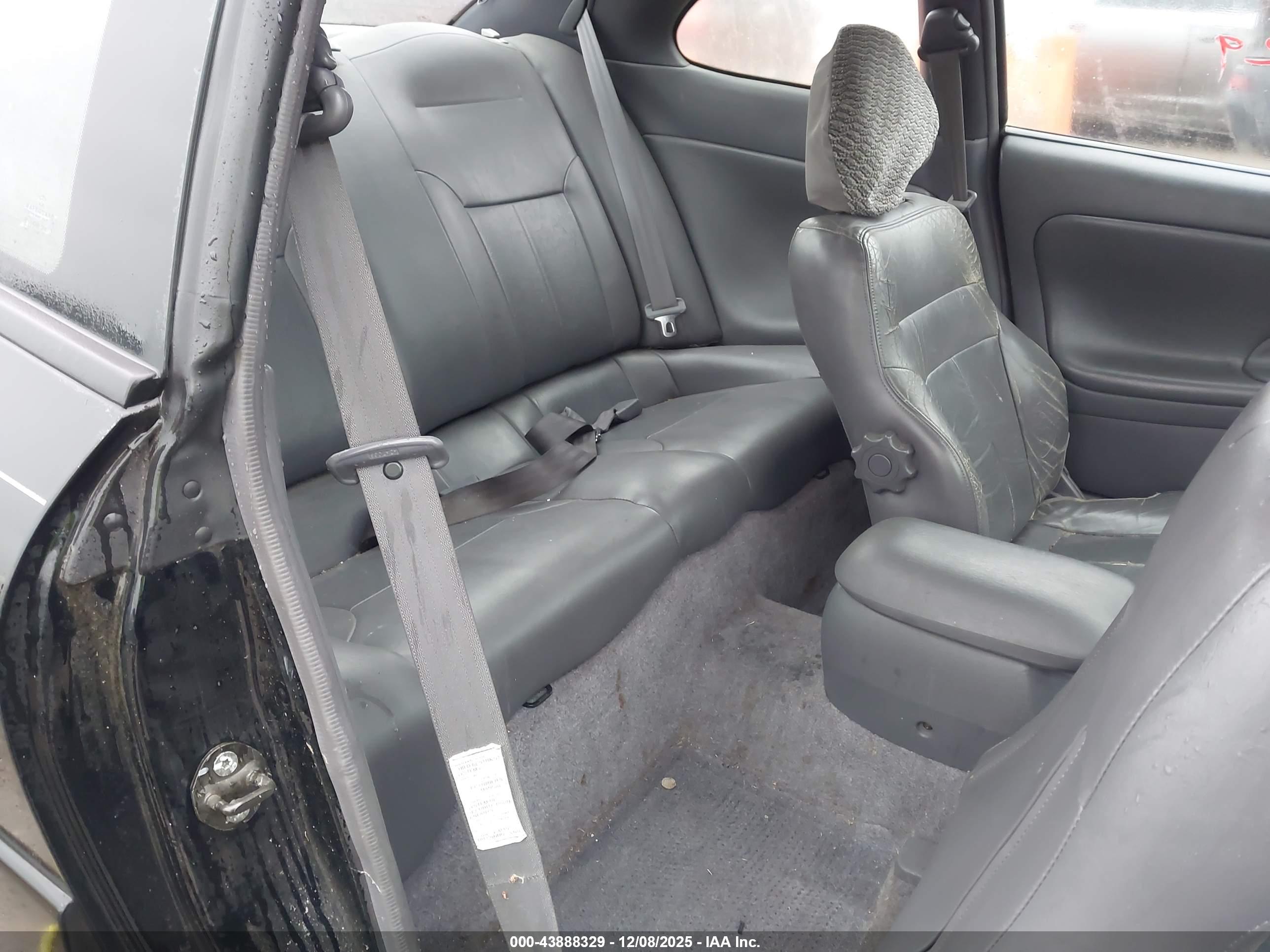 CHRYSLER SEBRING image 8
