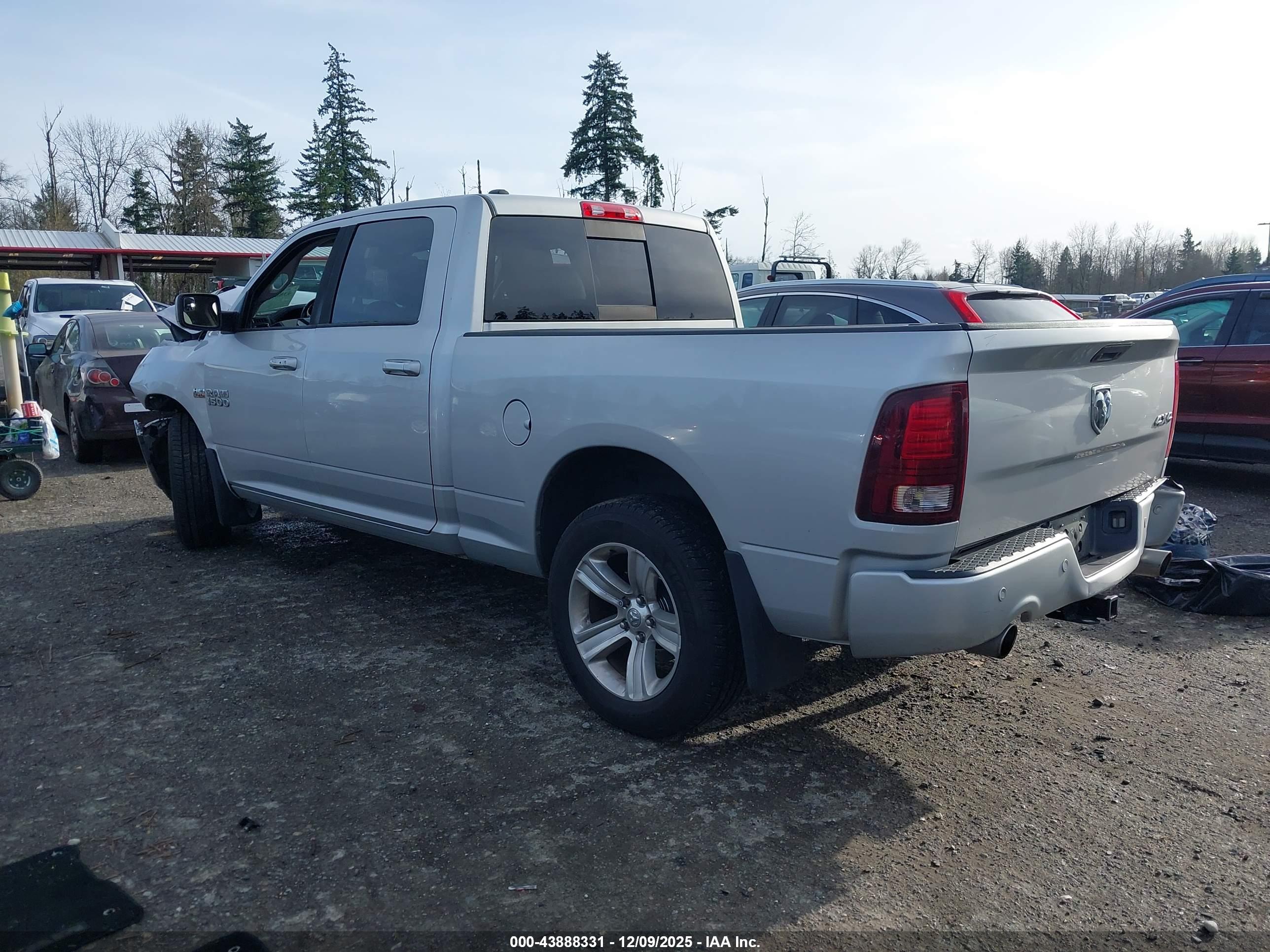 RAM 1500 image 3