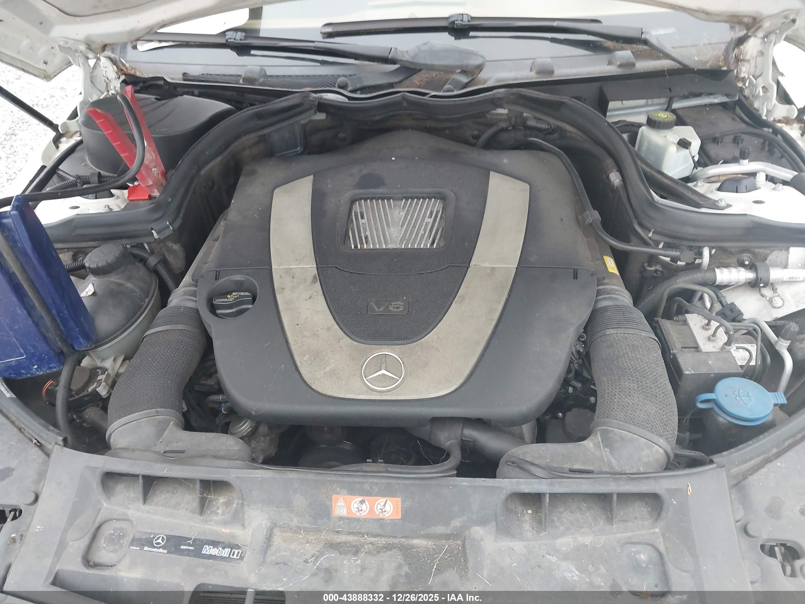 MERCEDES-BENZ C image 10