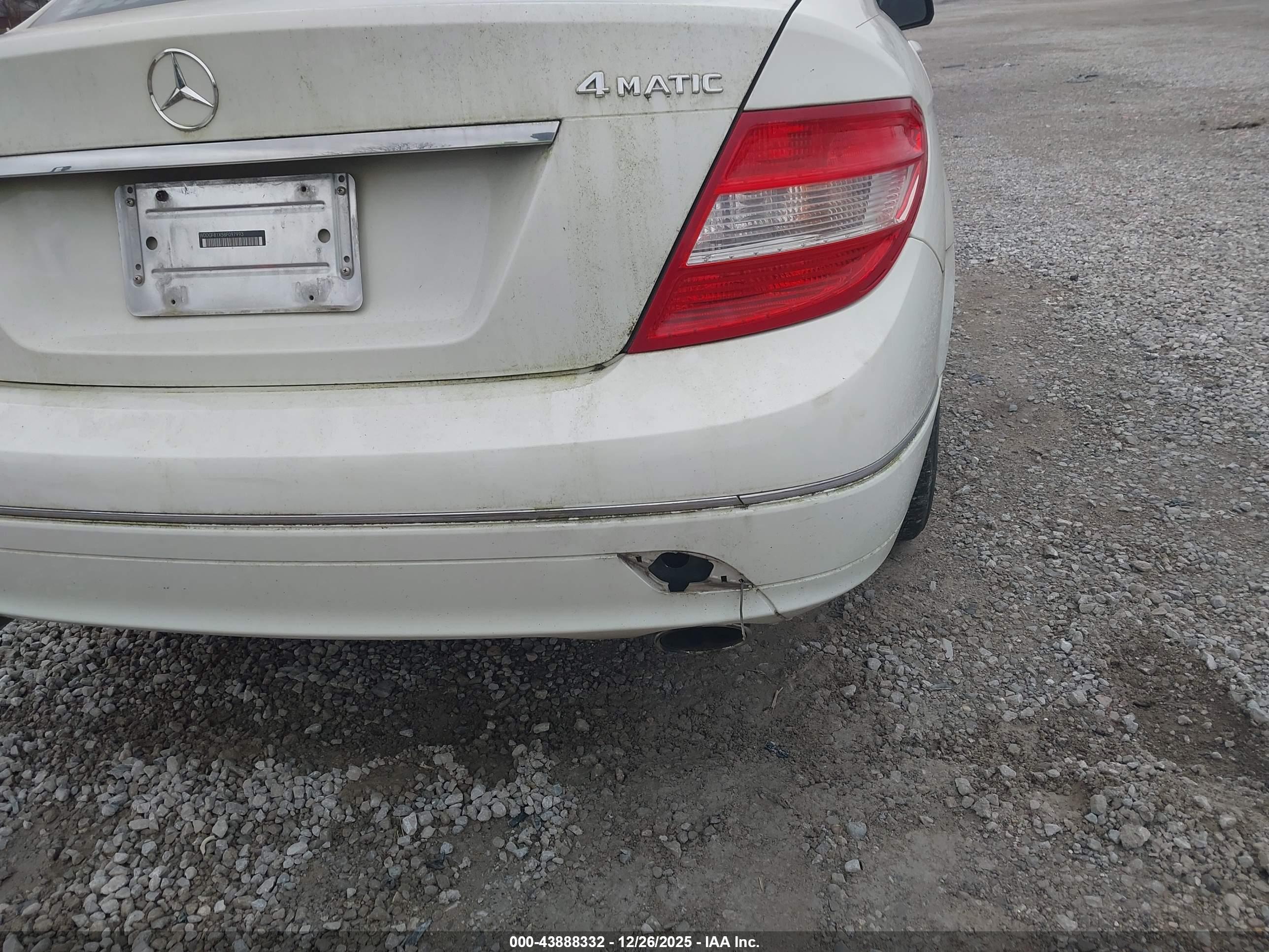 MERCEDES-BENZ C image 6