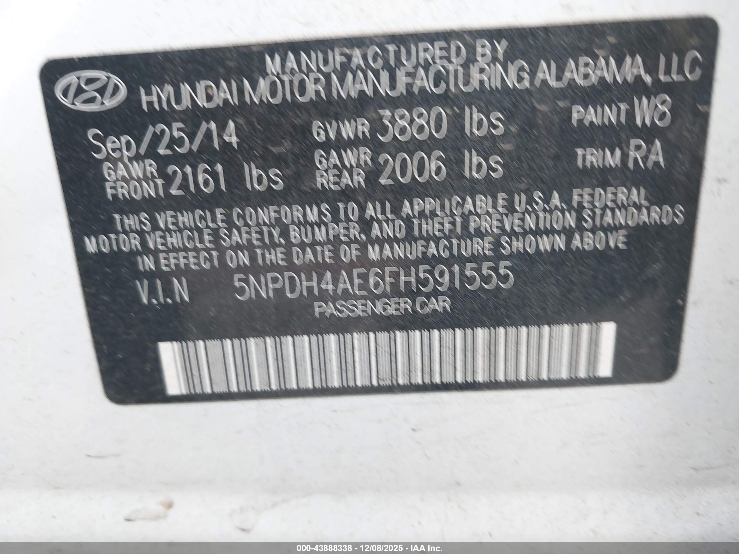 HYUNDAI ELANTRA image 9