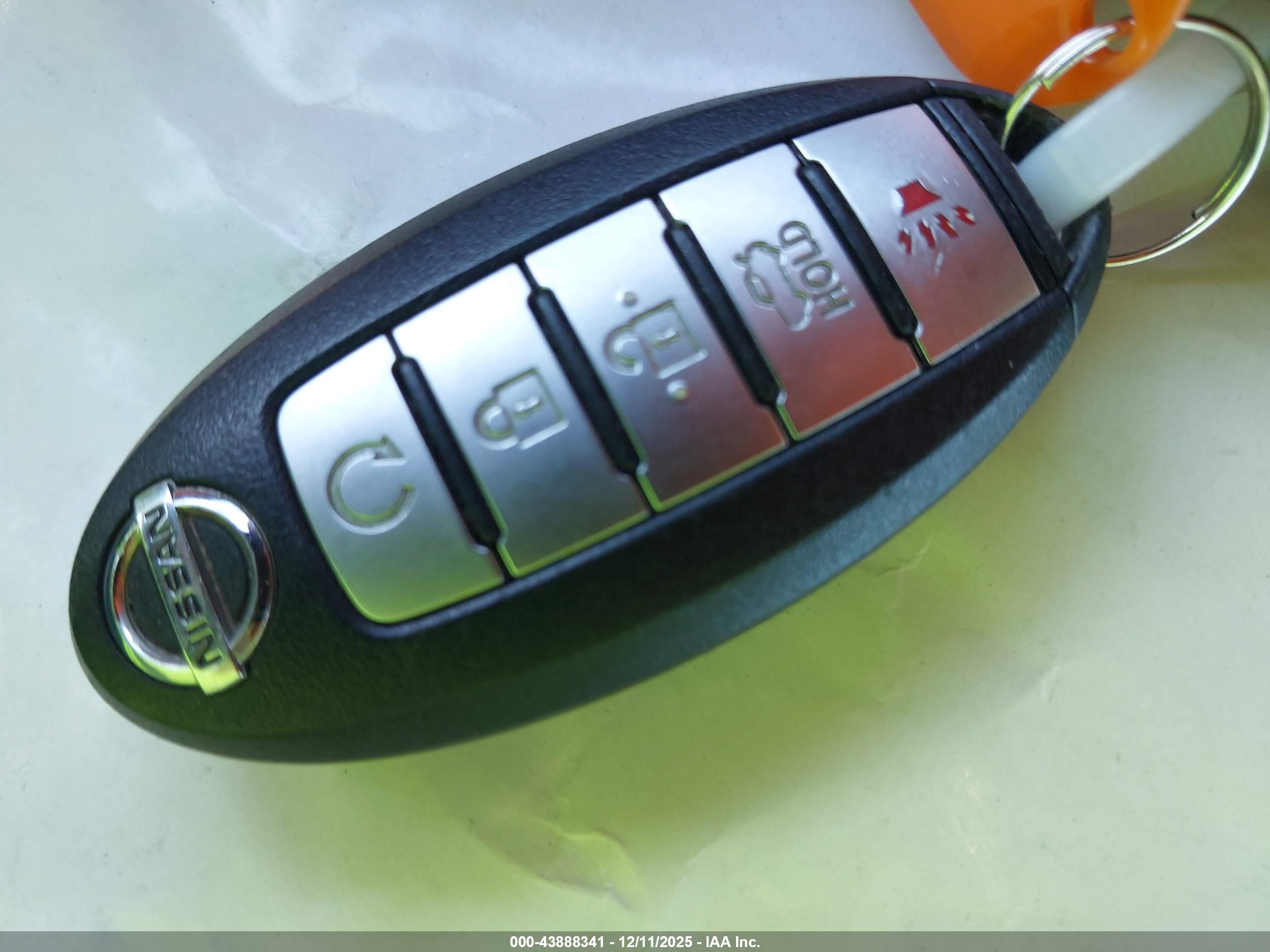 NISSAN ALTIMA image 11