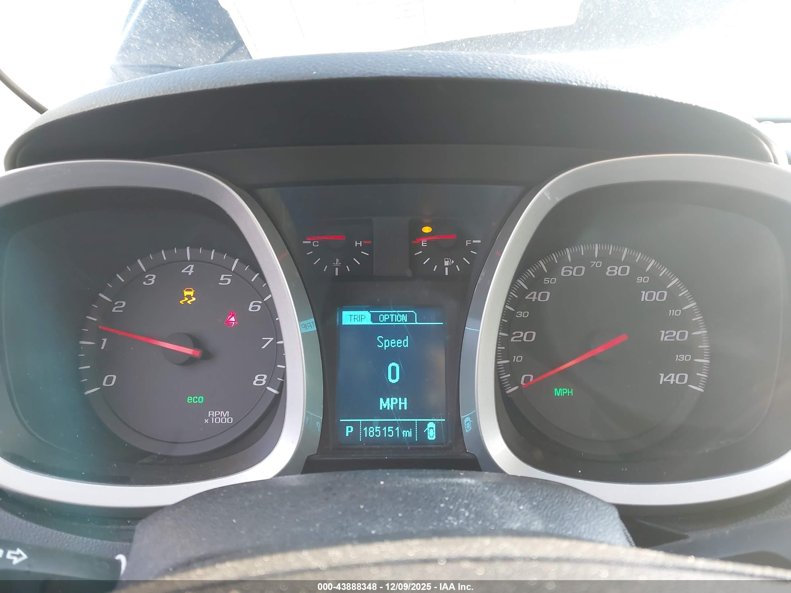 CHEVROLET EQUINOX image 7