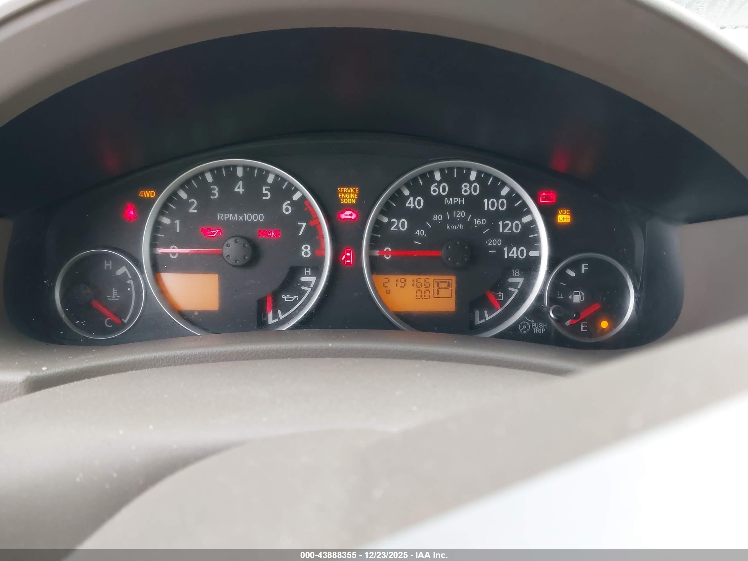 NISSAN PATHFINDER image 7