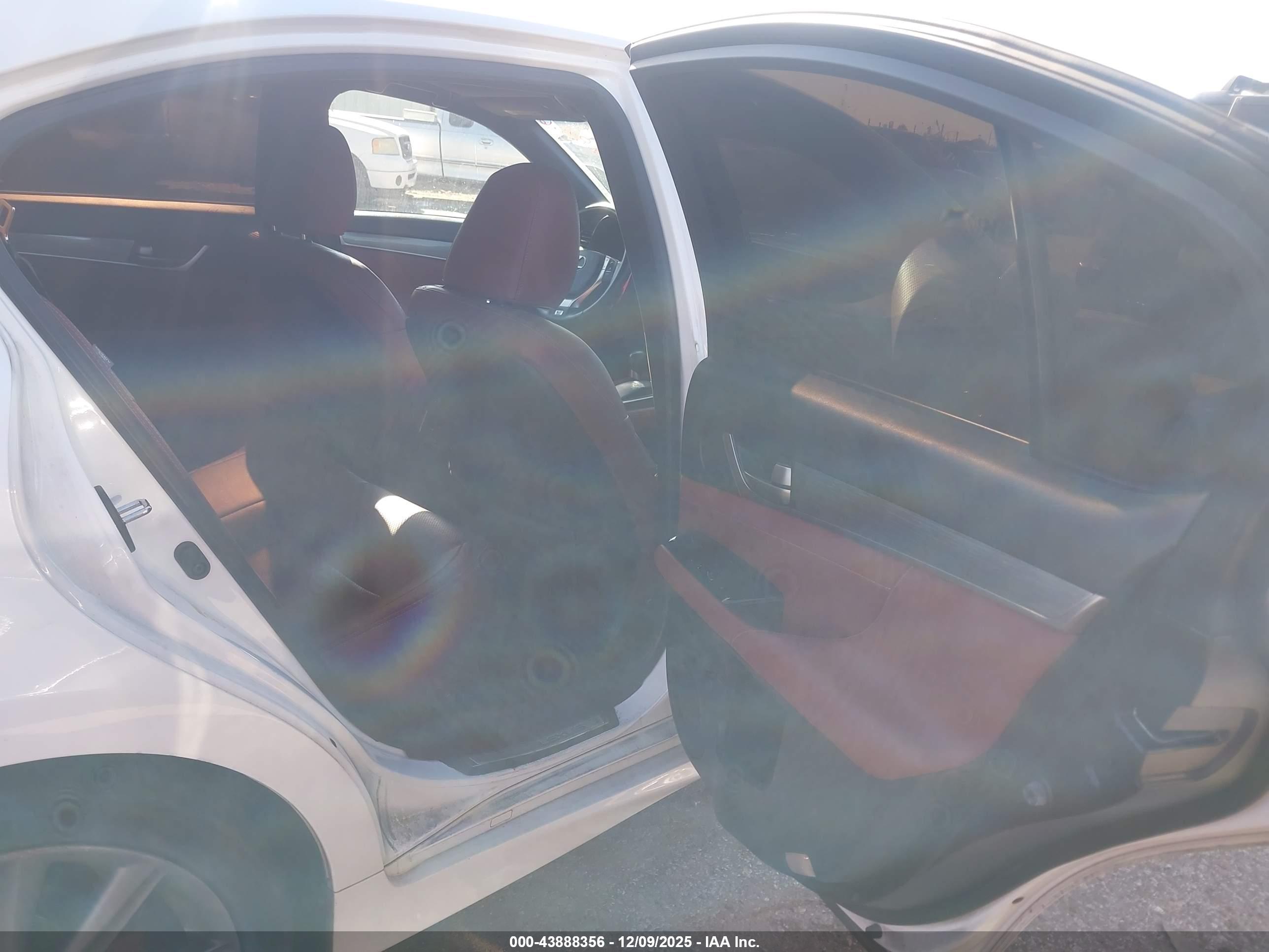 LEXUS GS image 8