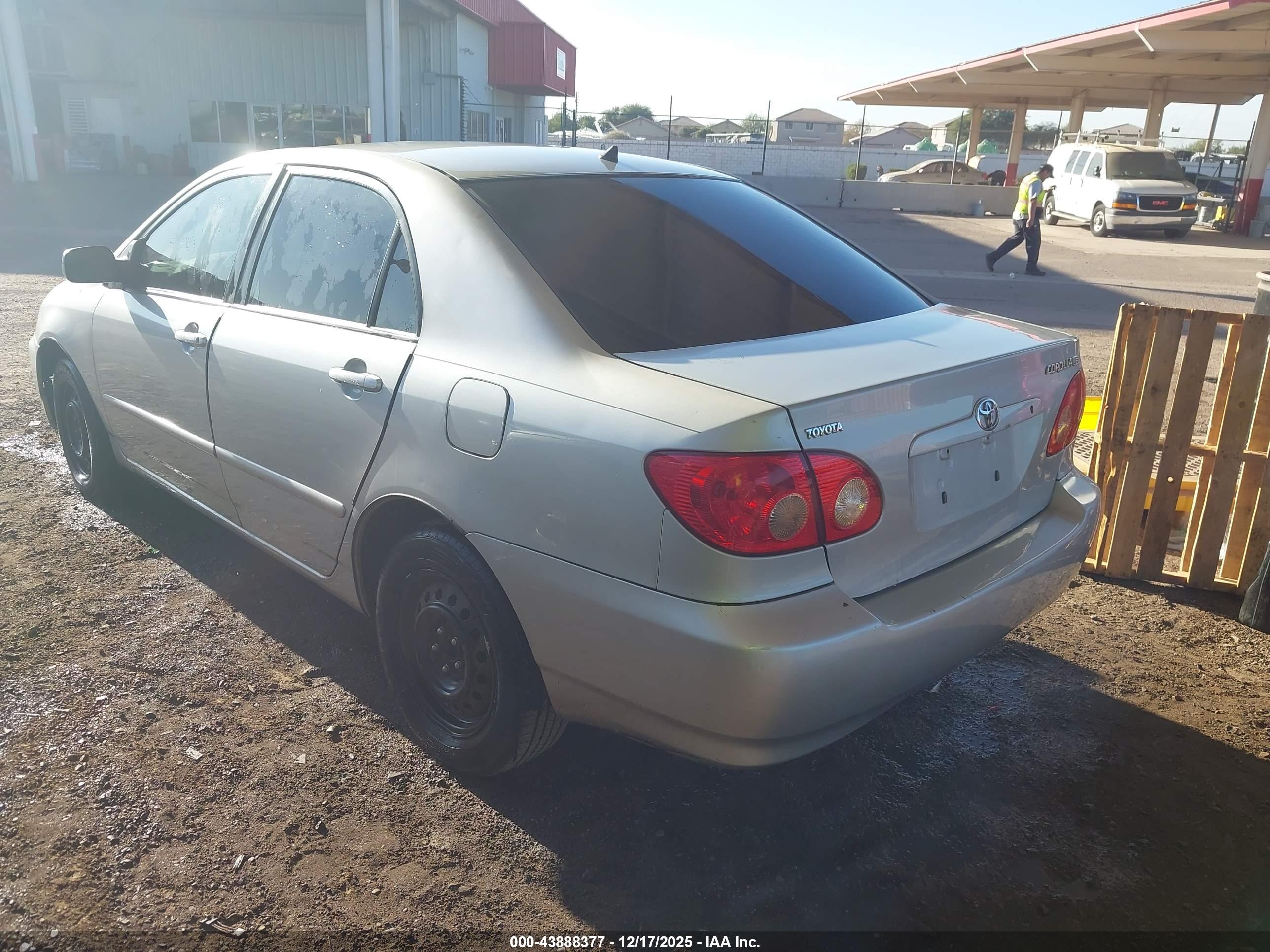 TOYOTA COROLLA image 3