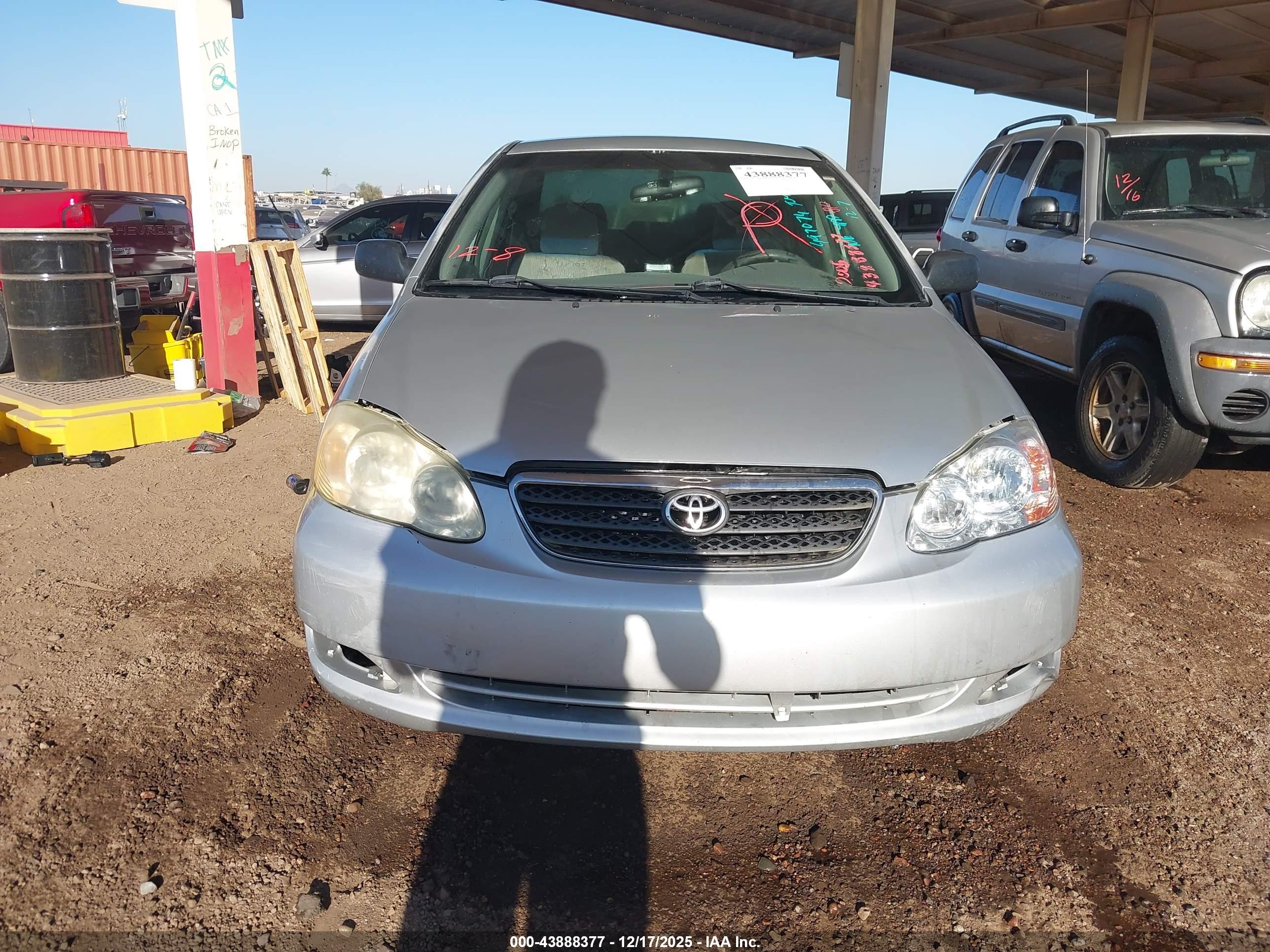 TOYOTA COROLLA image 6