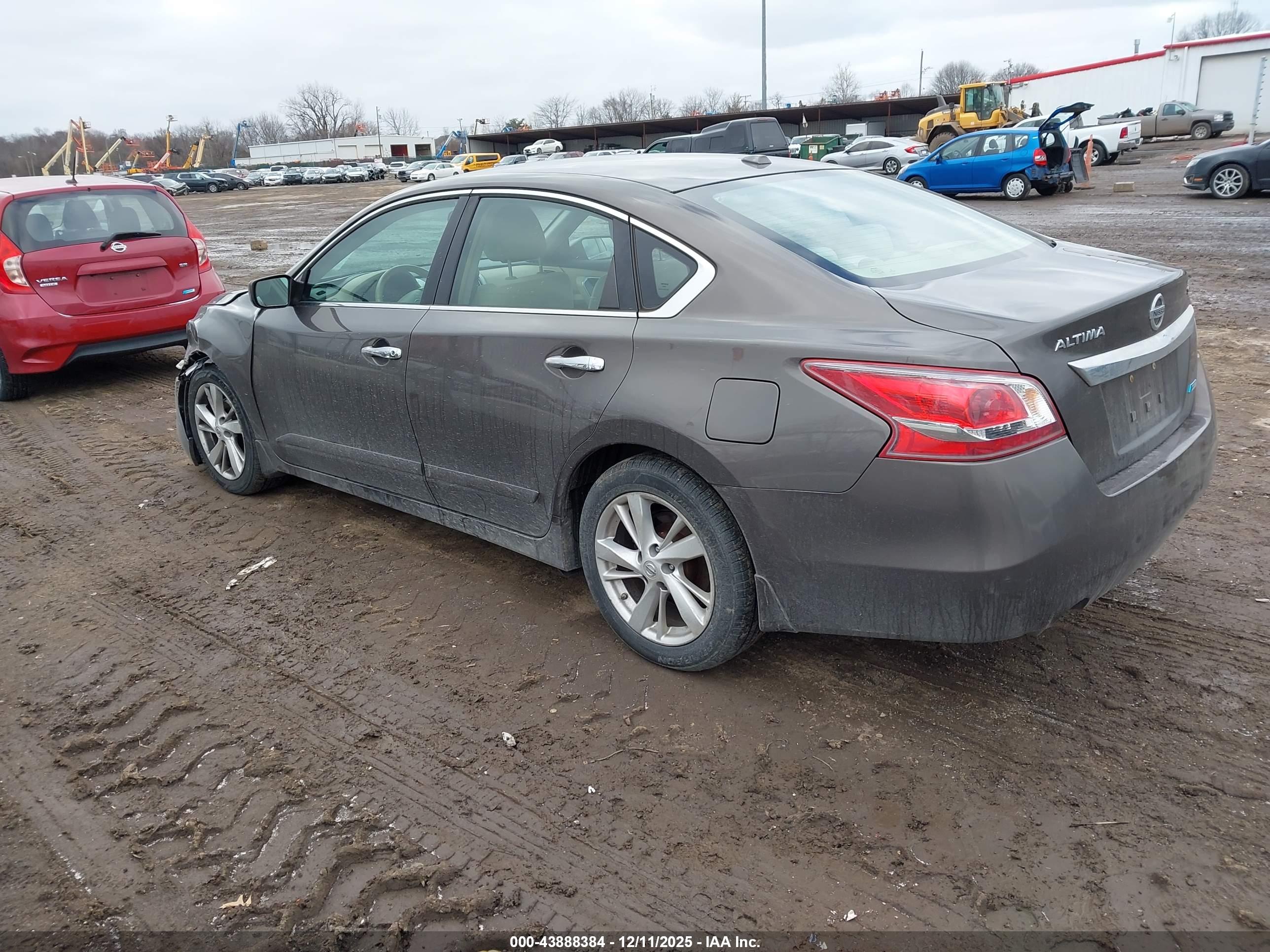 NISSAN ALTIMA image 3